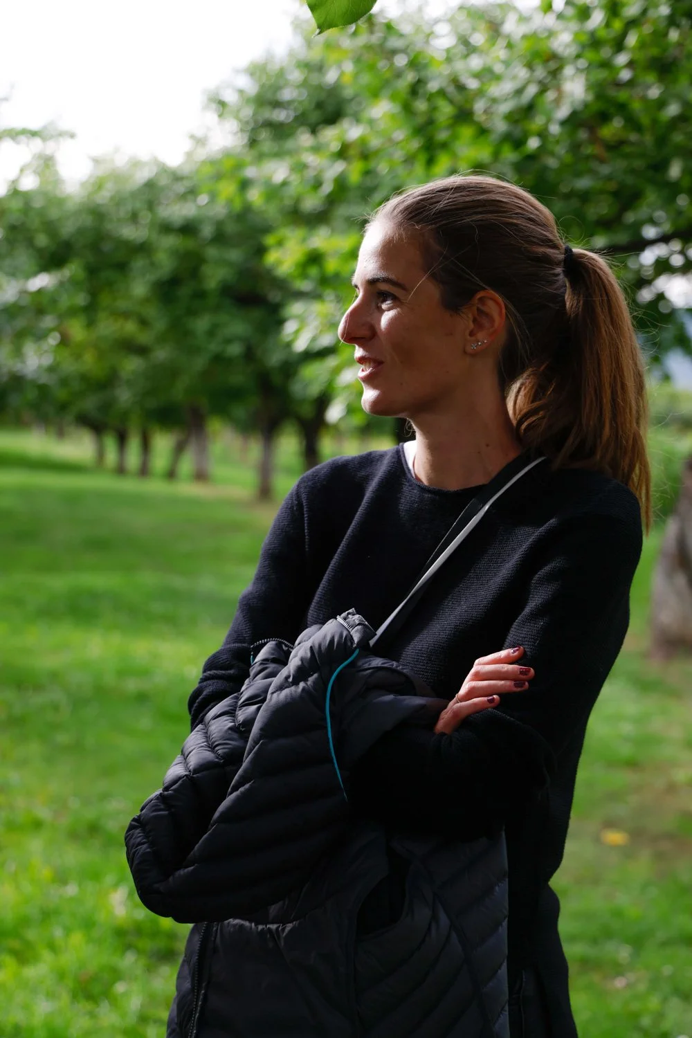 Eventfotografie – Teilnehmende weibliche Person bei Wanderung