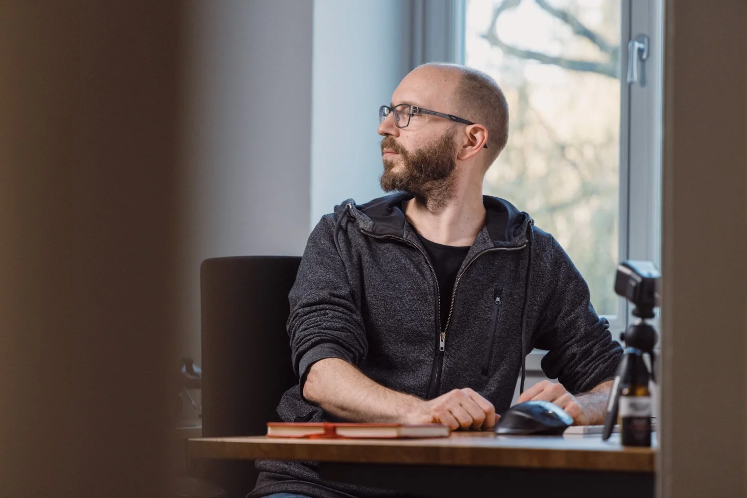 Unternehmensfotografie – Arbeitssituation im Büro