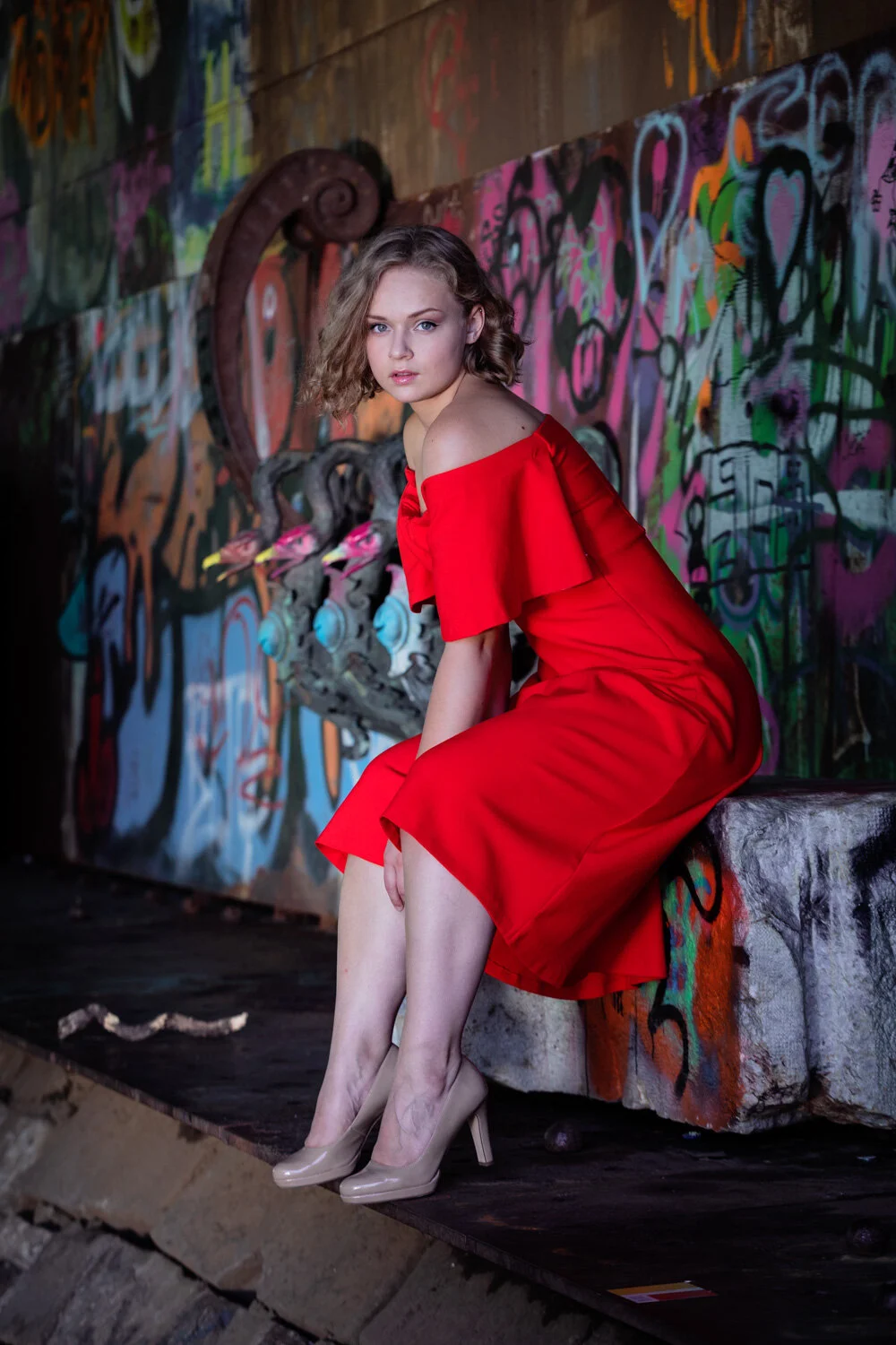 aleksandra-kanke-red-dress-4.jpg