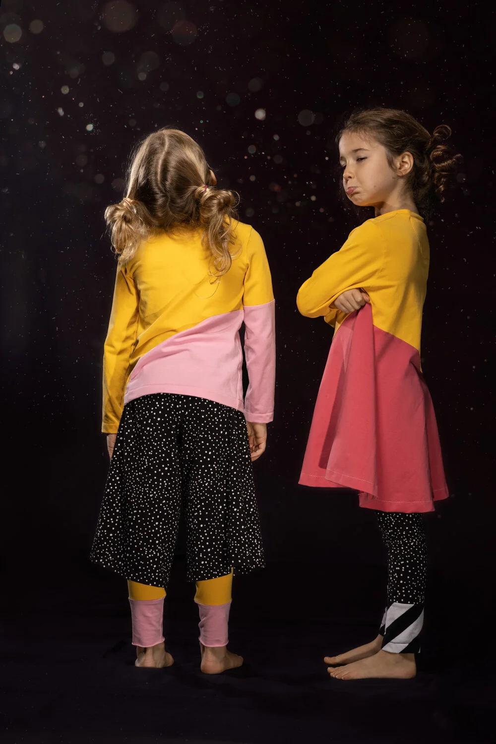 pink-moon-eigenwerk-kids-clothes-3.jpg