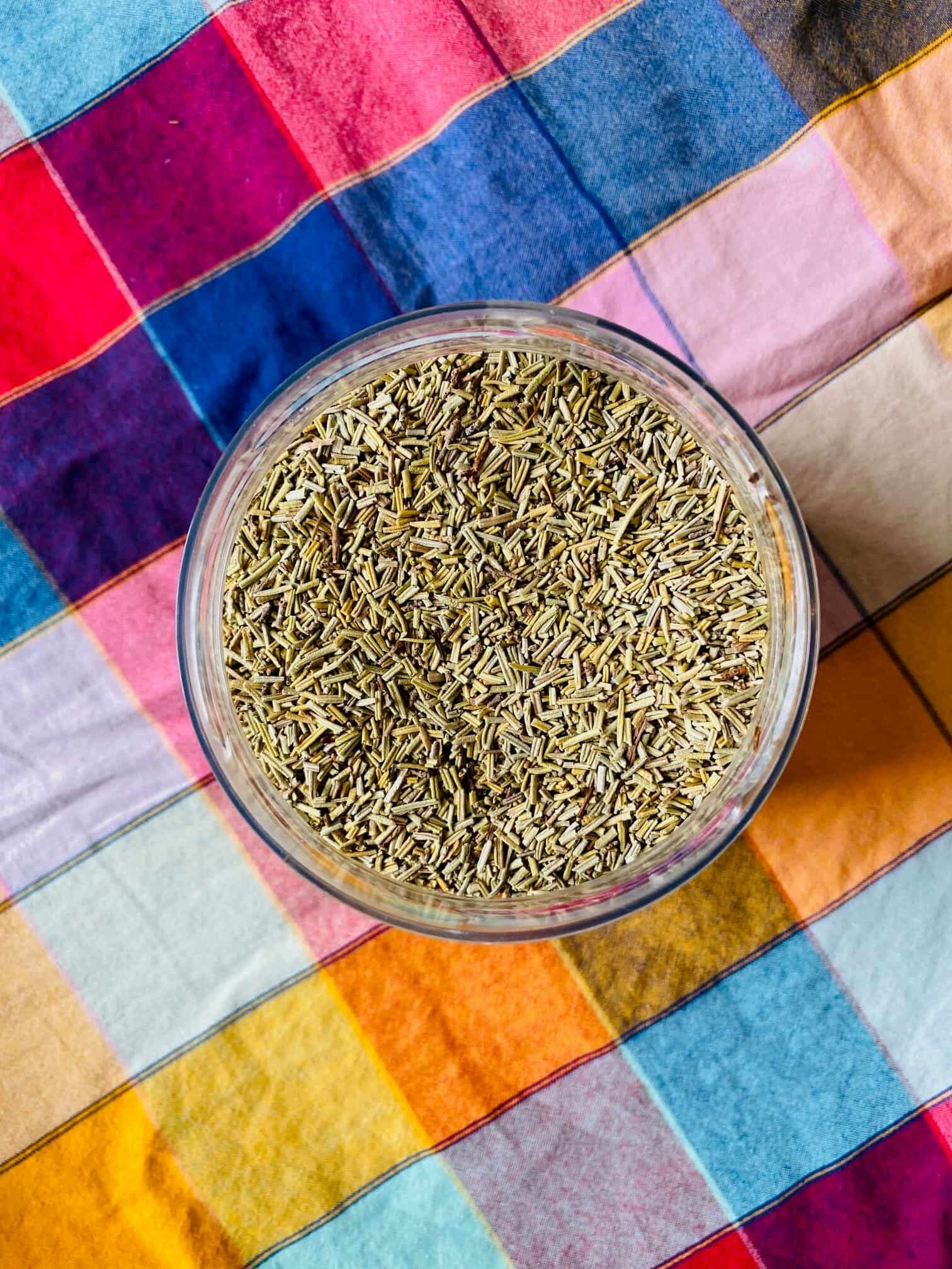 chala-kala-rosemary-oil