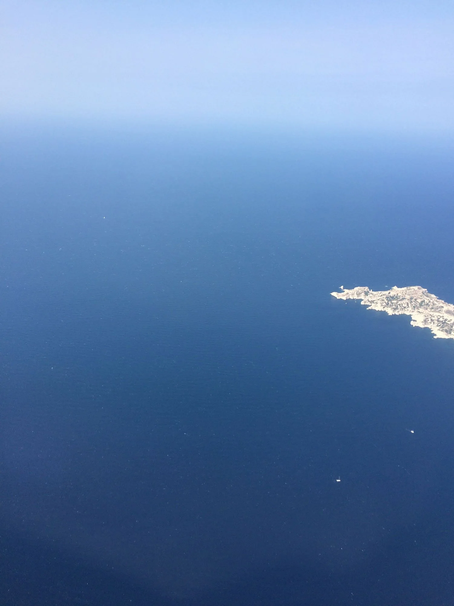 O C E A N · B R E A T H