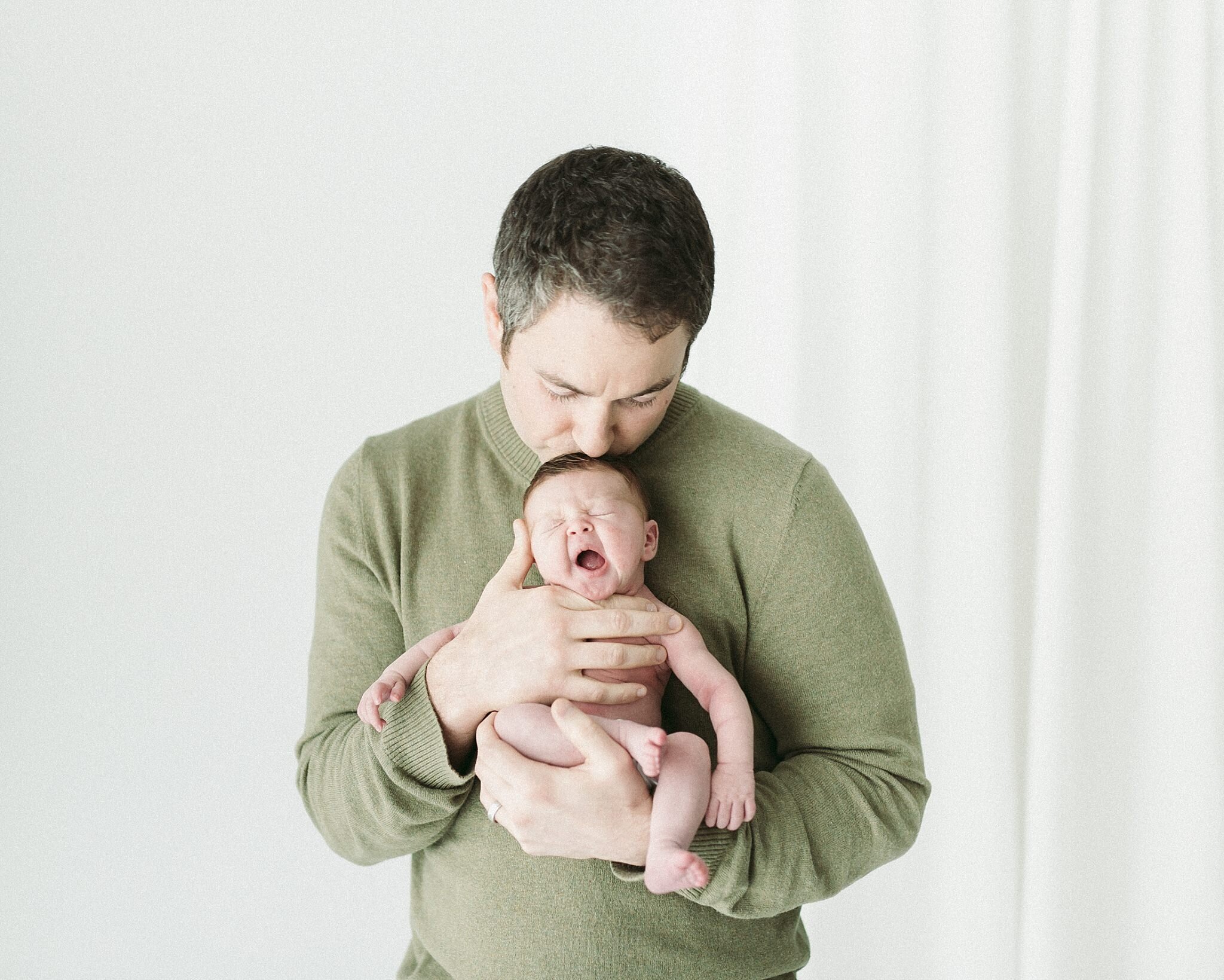 Point Cook Natural Newborn Photographer-61.jpg