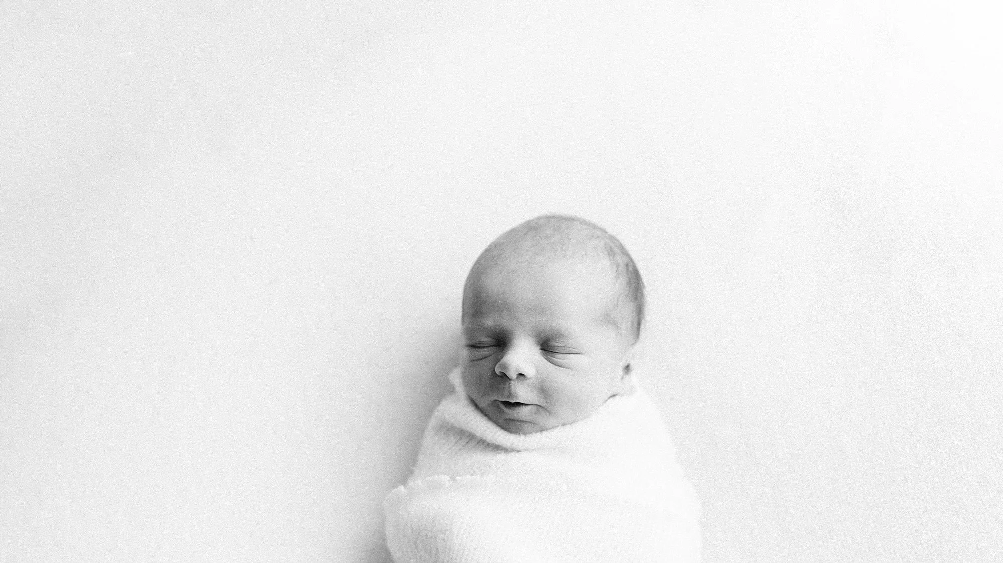 melbourne point cook newborn photographer 6-03-2019 003.JPG
