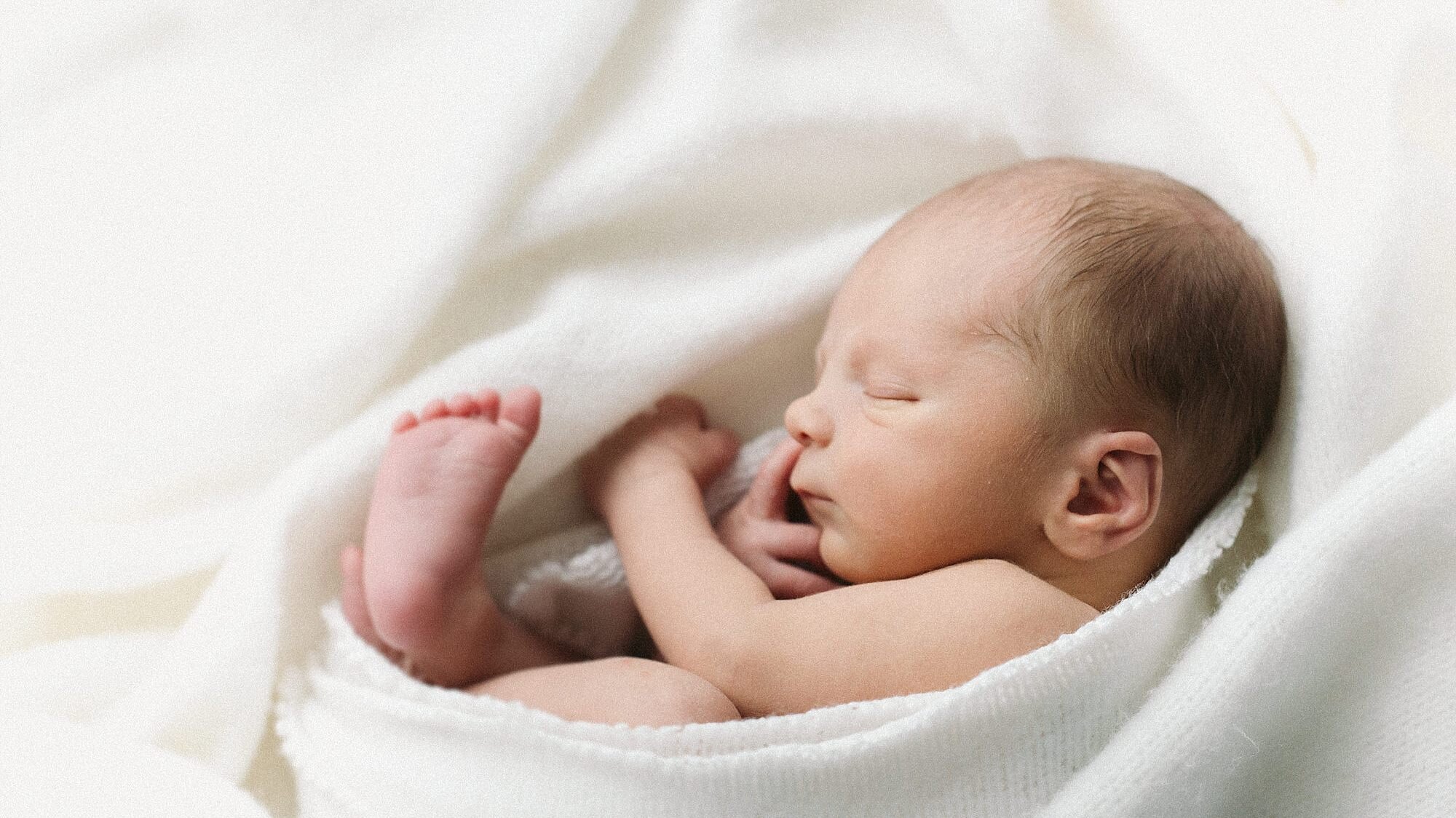 melbourne point cook newborn photographer 6-03-2019 012.JPG