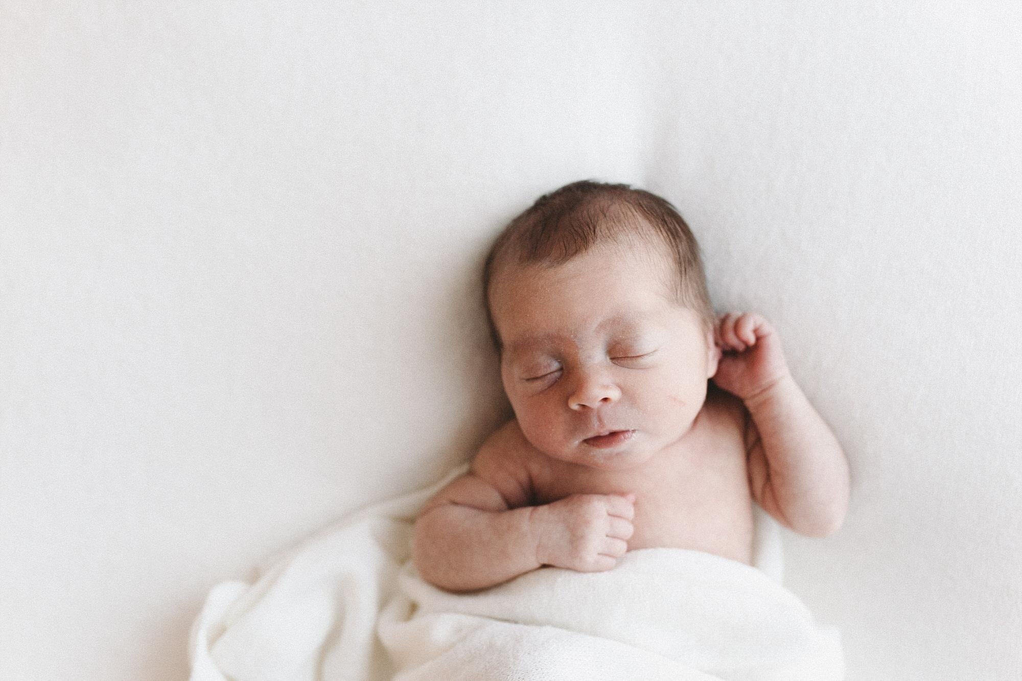 Point Cook Newborn Photographer-14.jpg