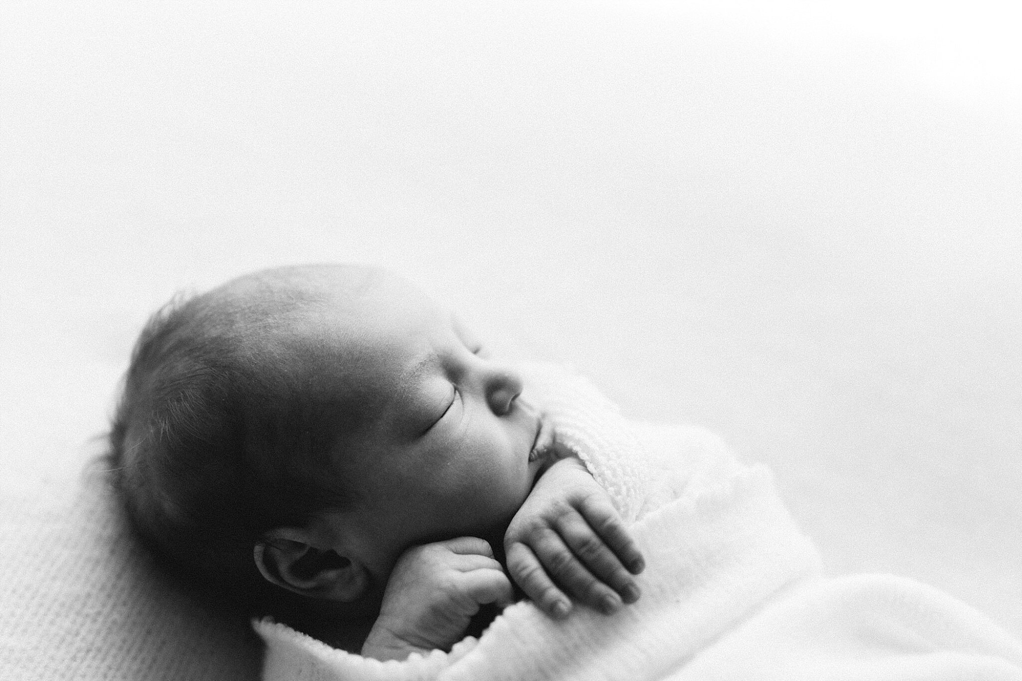 Point Cook Natural Newborn photographer 28.JPG
