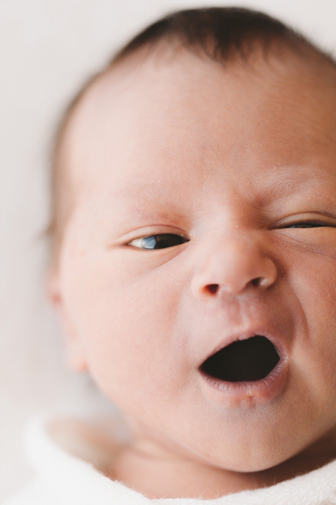 Point Cook Simple Natural Newborn Photographer-8.jpg