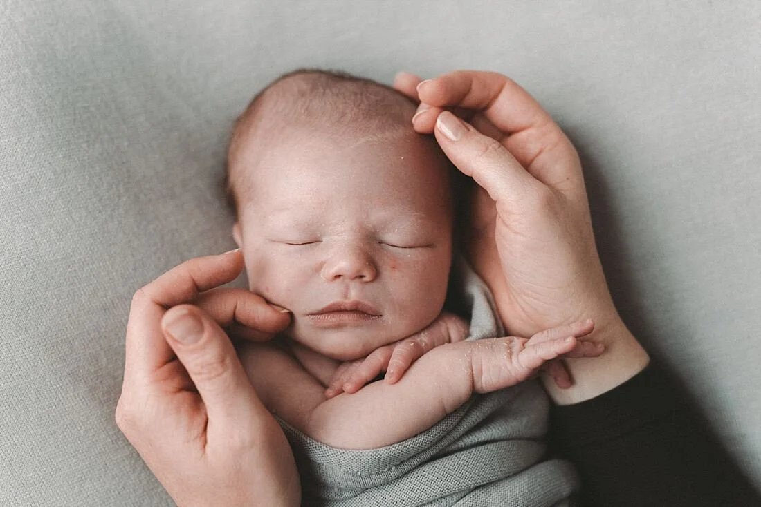 Point Cook Newborn Photographer-17.jpg
