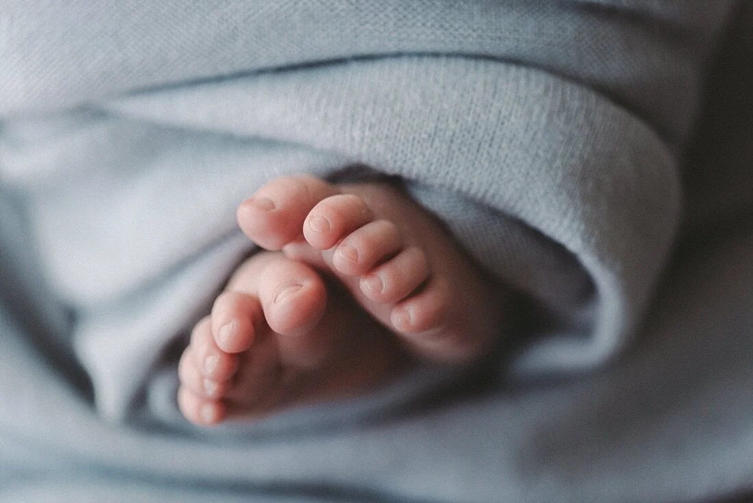 Point Cook Simple Natural Newborn Photographer-5.jpg