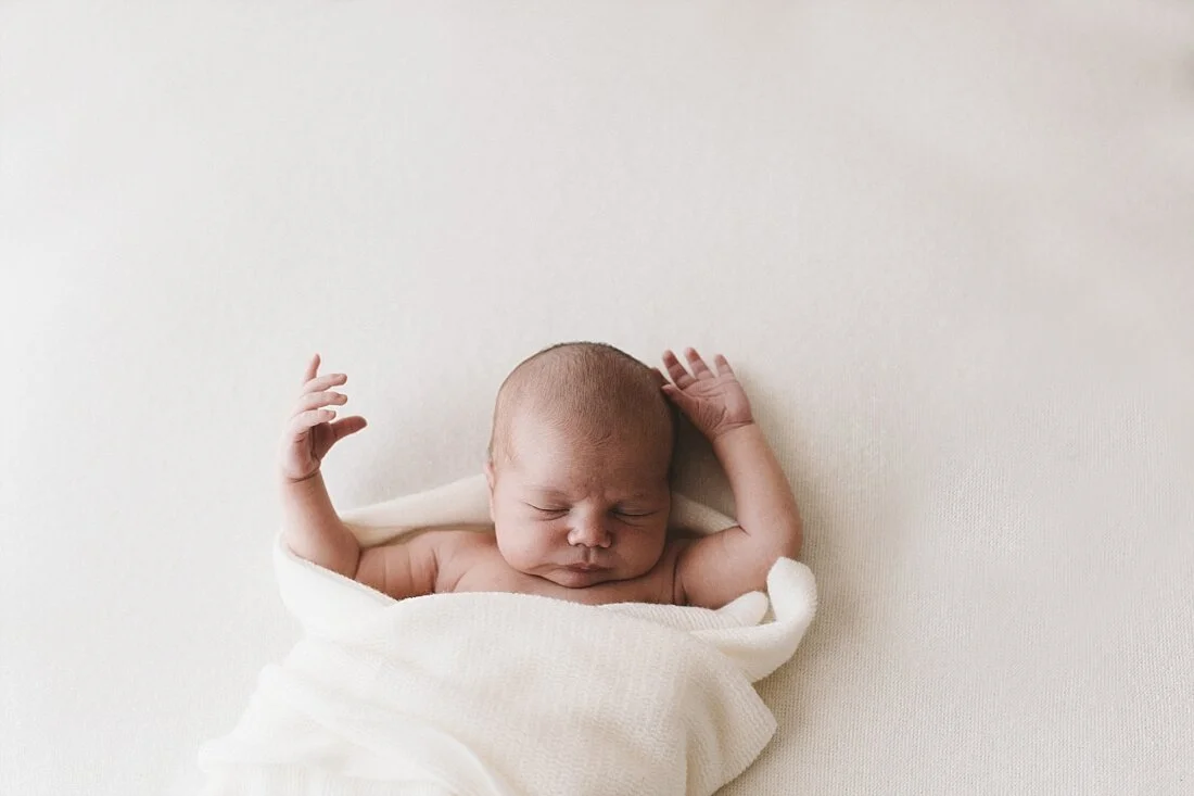 Point Cook Simple Natural Newborn Photographer-21.jpg