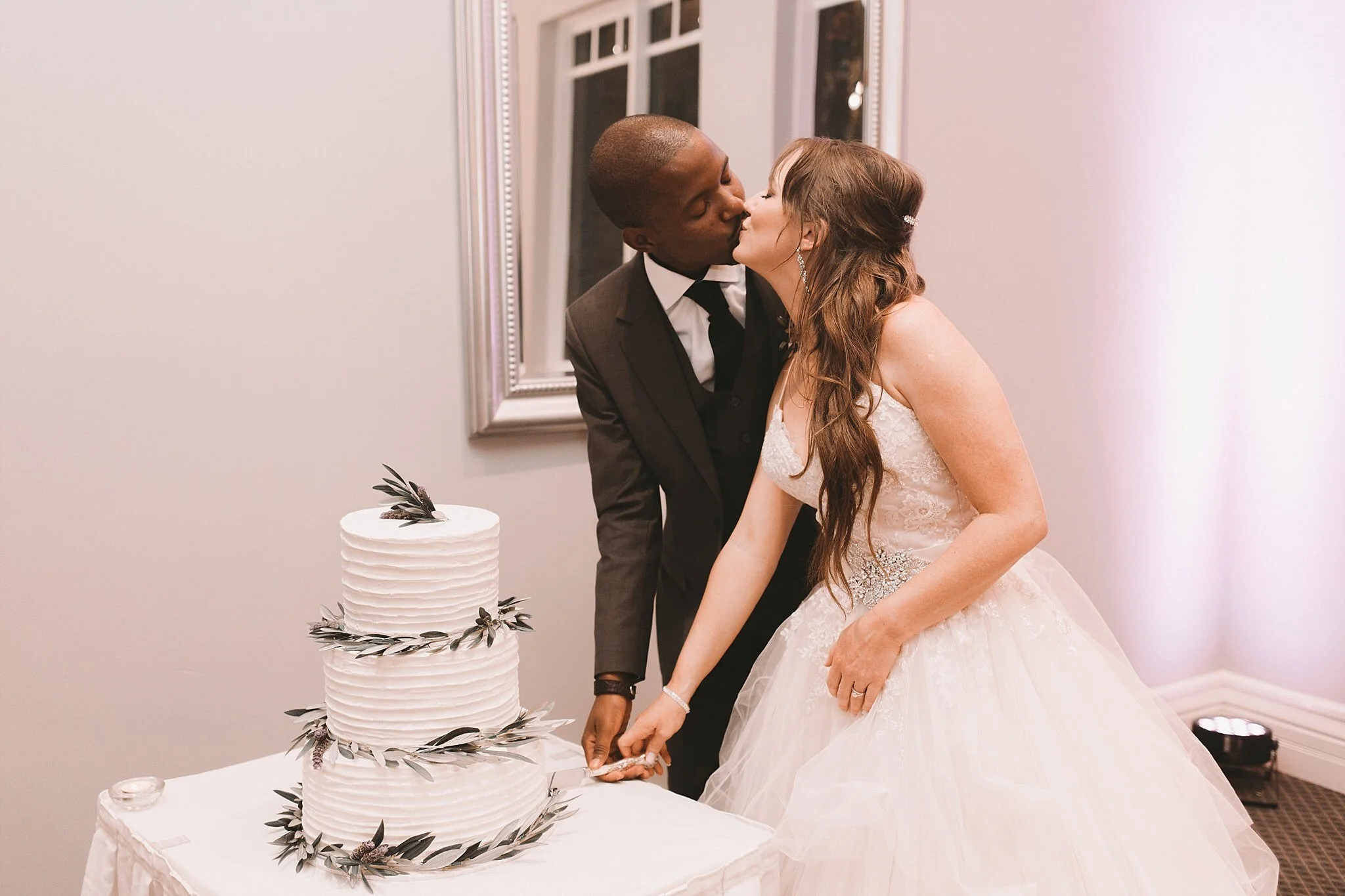 Tatra Dandenong Wedding Photography Natural Candid (112).JPG