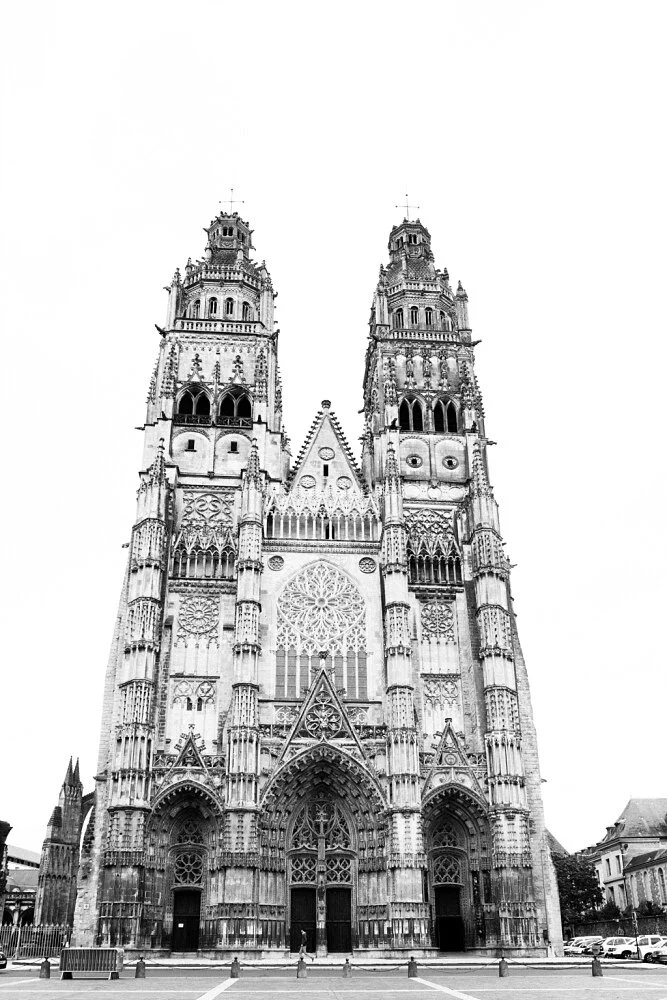 20160611 19-20-22 - Tours, Loire Valley.jpg