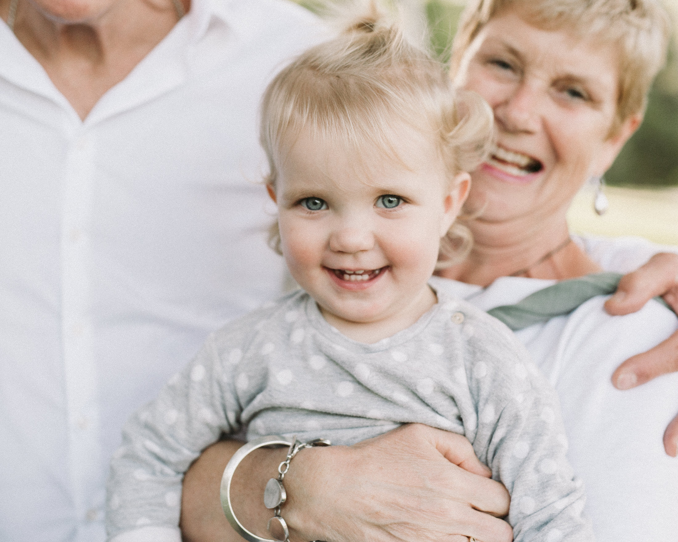 Melbourne Family Photographer Grandparents-5.jpg