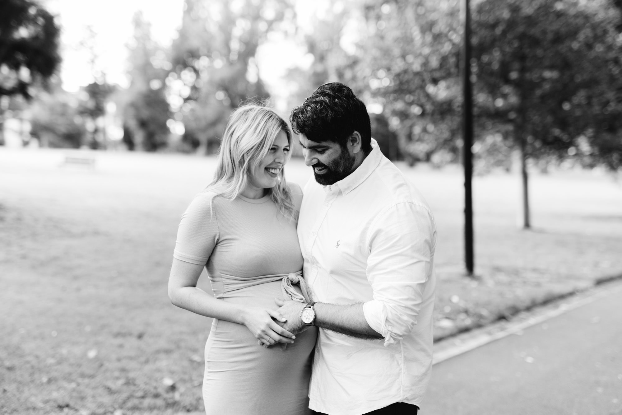 Fitzroy Gardens Family Maternity Photographer0037.jpeg