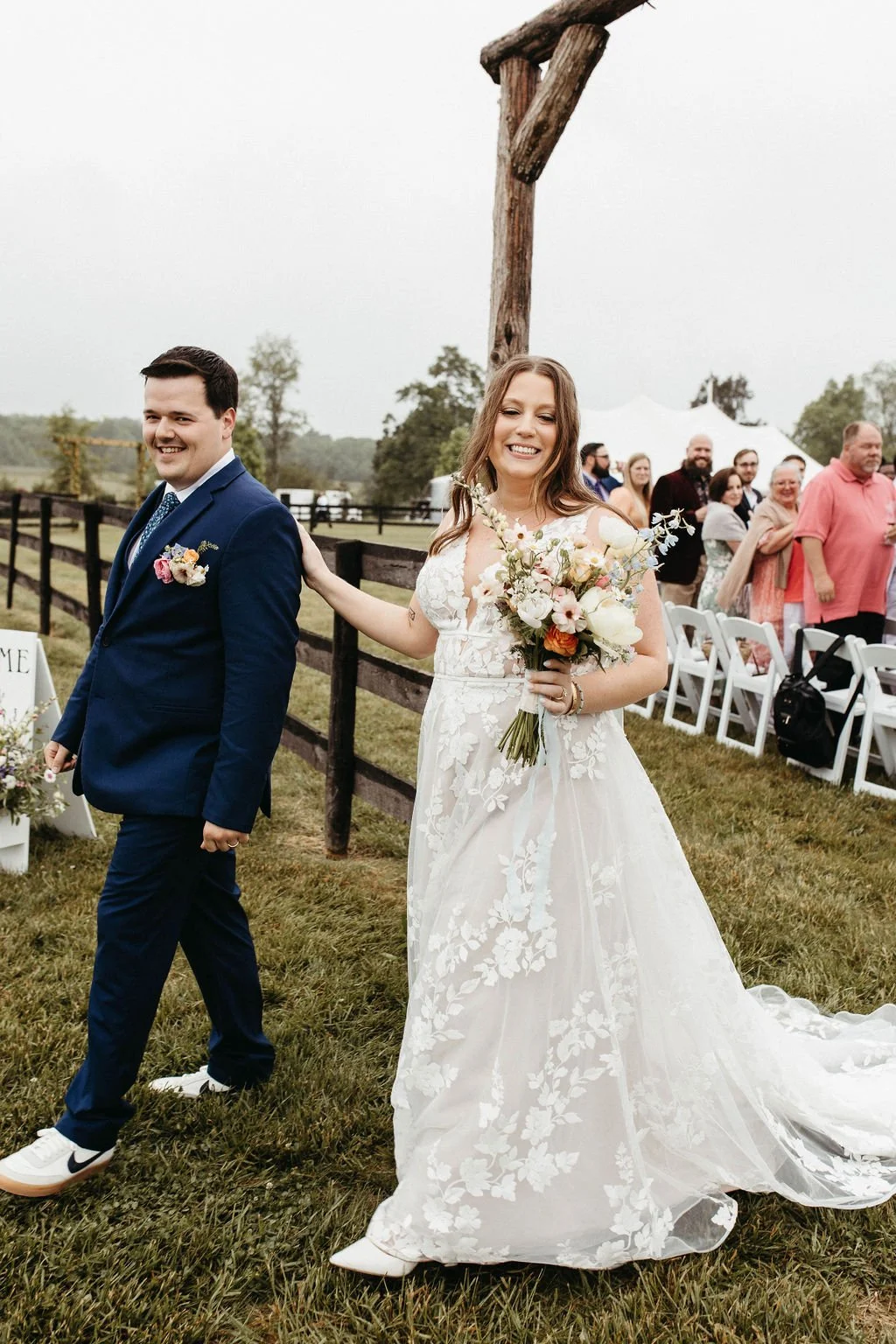 Jacqueline-Waters-Photography-Merrie-Mill-Vineyards-Charlottesville-Virginia-Spring-Wedding-RI-Ceremony-(270).jpg