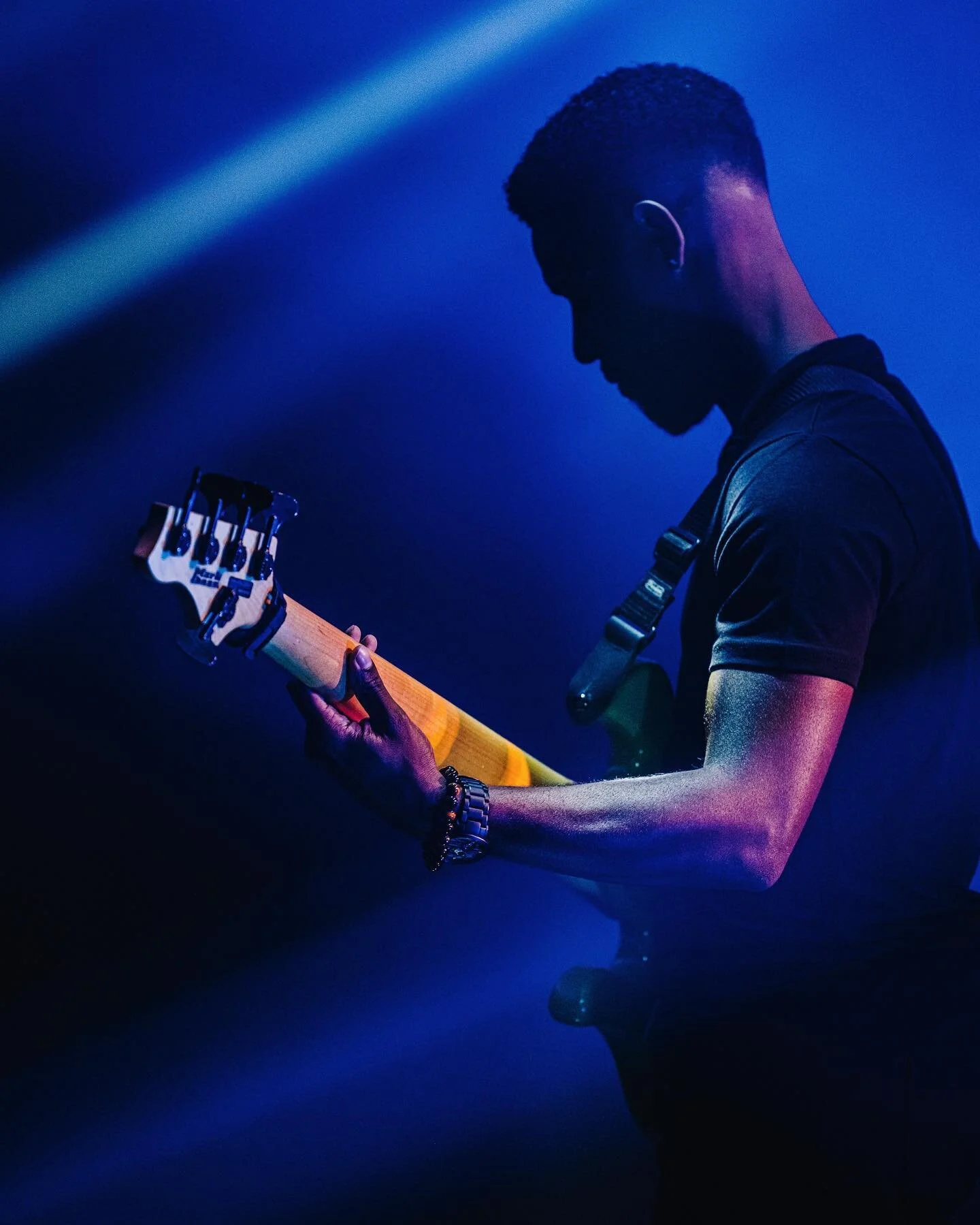 @johan_saartave @citedesarts_lareunion @christophezoogonesmusic @ampeg @_ampeg_amps_ @markbassgermany

#canon #music #show #instagood #fashion #r5 #charliemotion #concert #beautiful #likeforlikes #instaart #picoftheday #love #igers #artis #picture #p