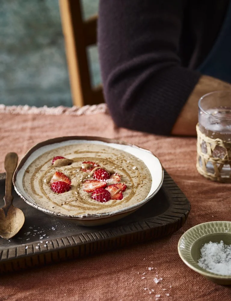 02.26.25_D2_Salted Caramel Smoothie Bowl040.jpg