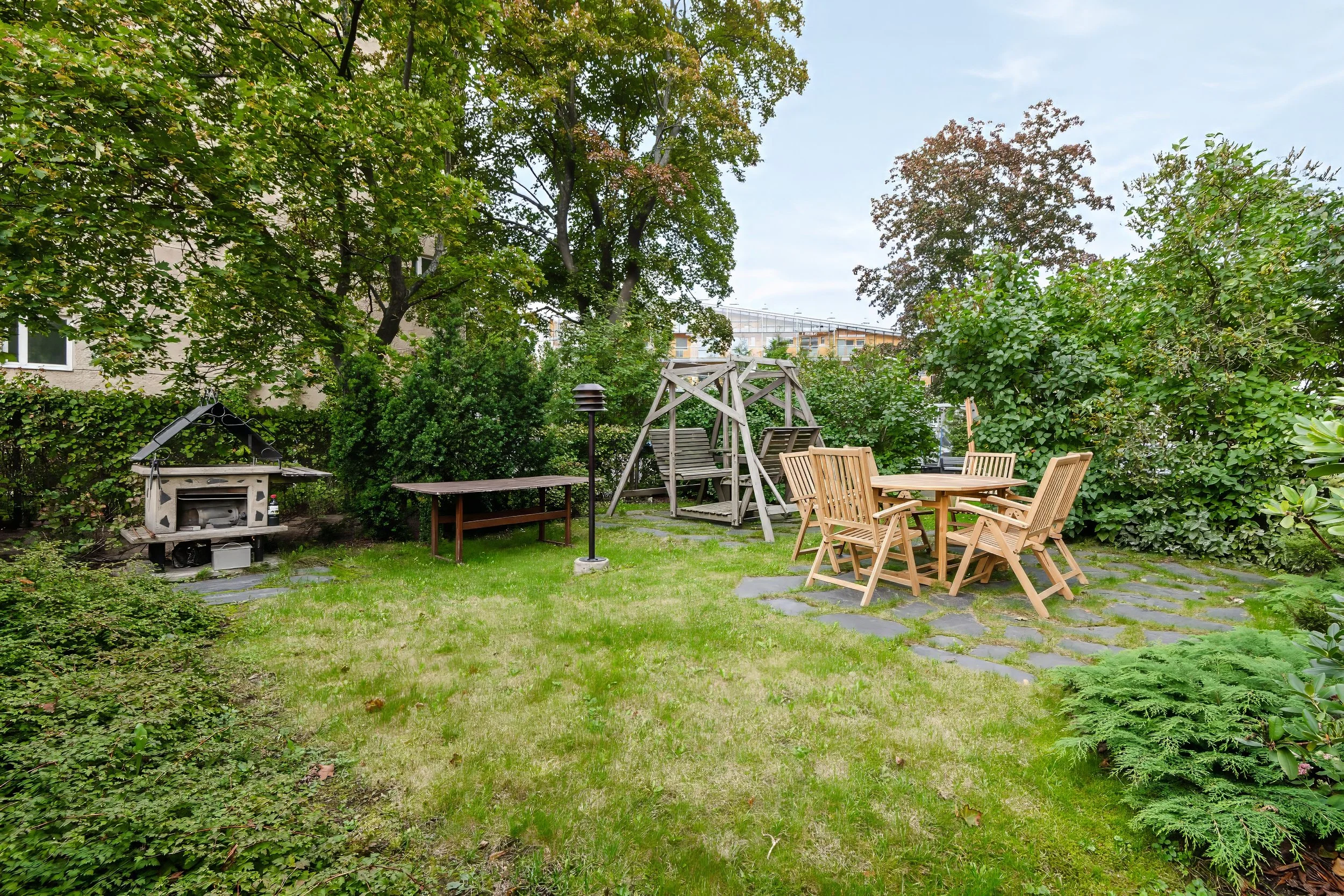 Pohjoinen Hesperiankatu 37 B 27-25.JPG