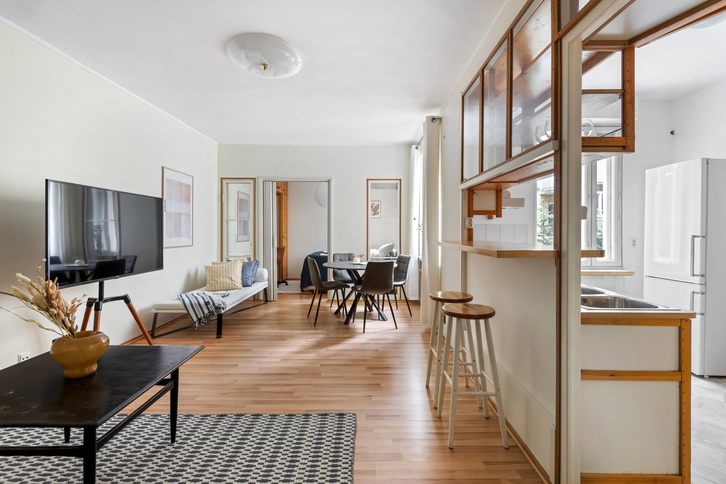 Meritullinkatu 21, Kruununhaka, Helsinki - Available 1.4.2026, 44m2, 1600€/month