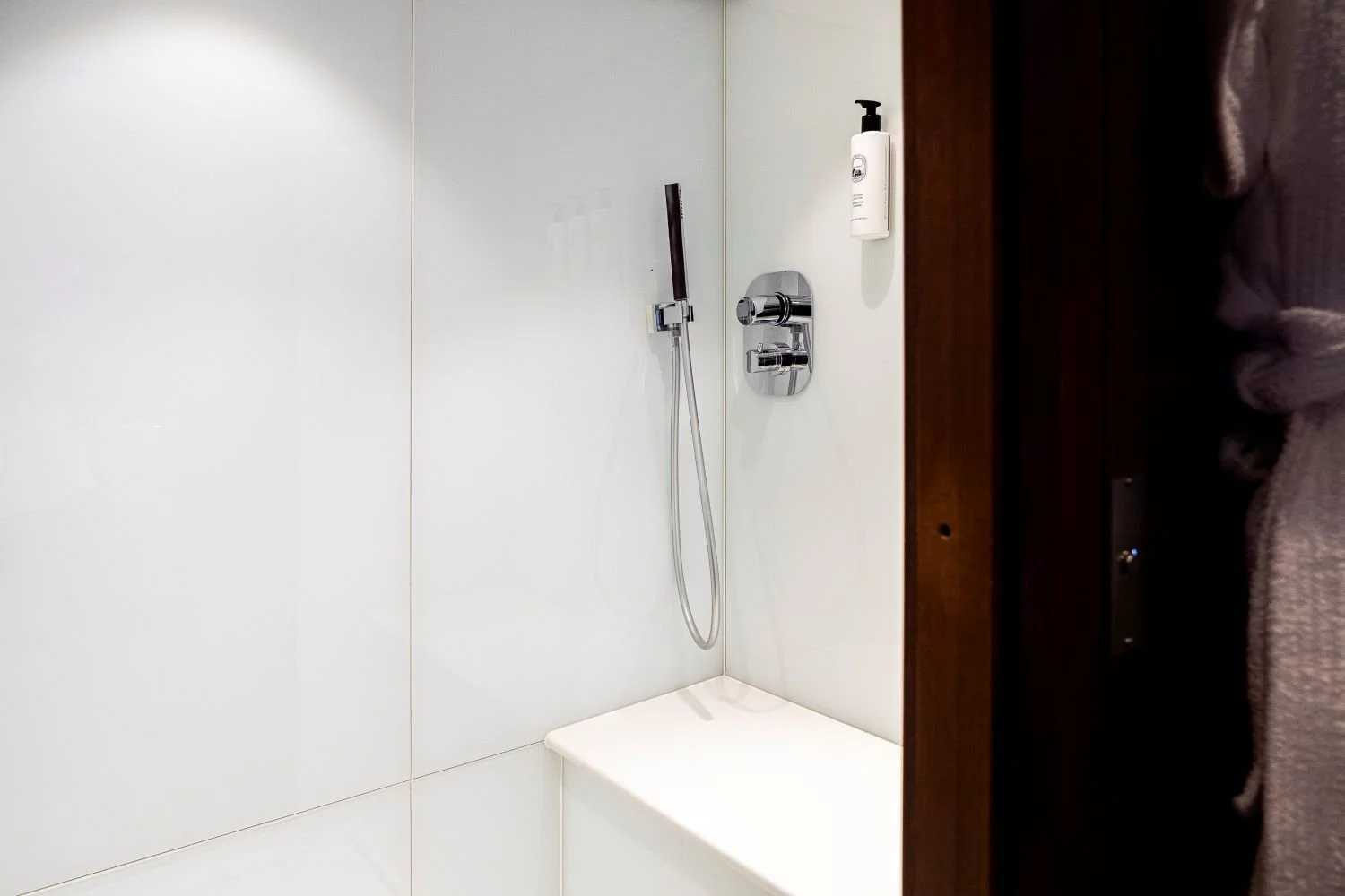 2024_CURIOSITY_021 VIP BATHROOM.jpg