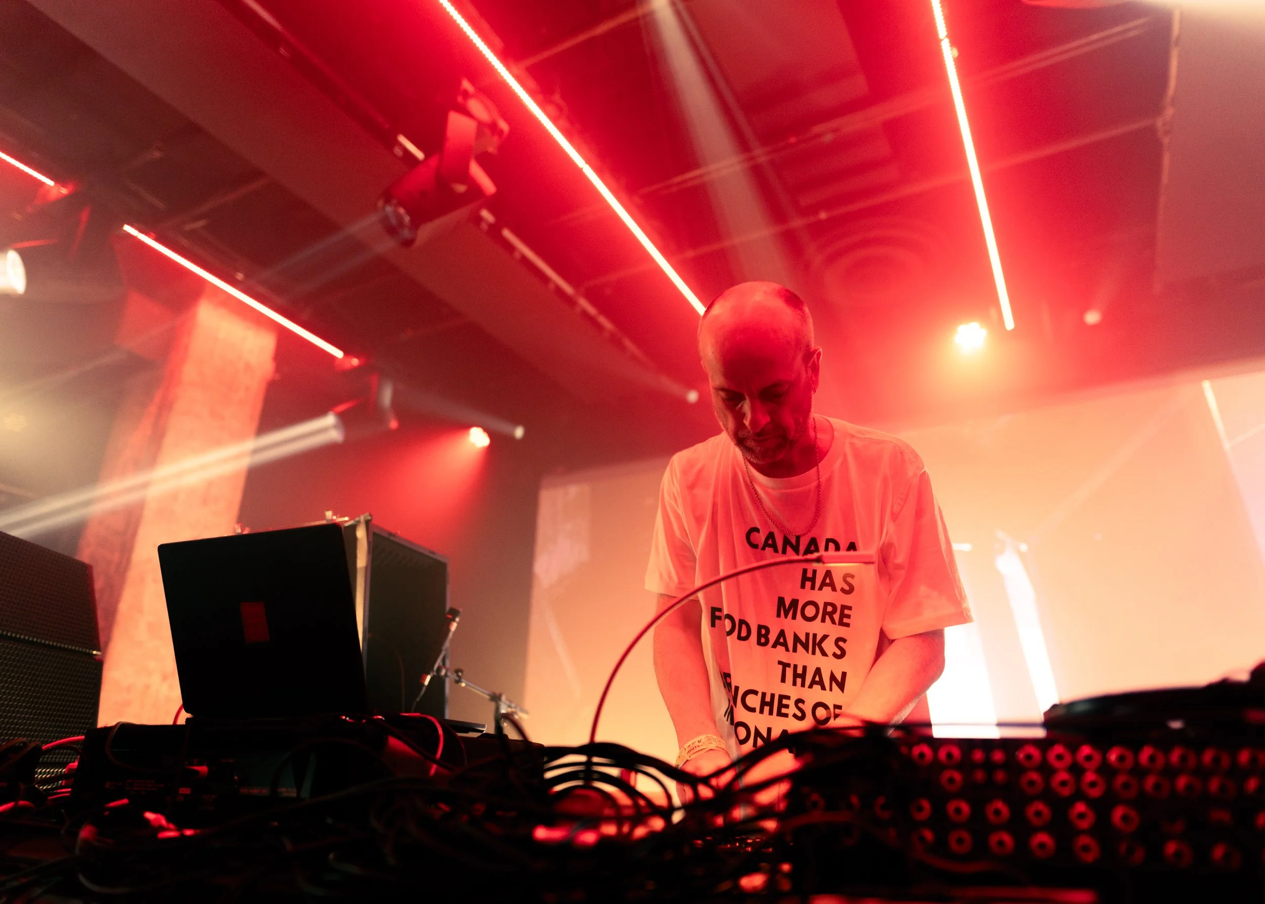MUTEK27_20260827_MatthewHerbert_Credit_NinaGibelinSouchon_00057.jpg