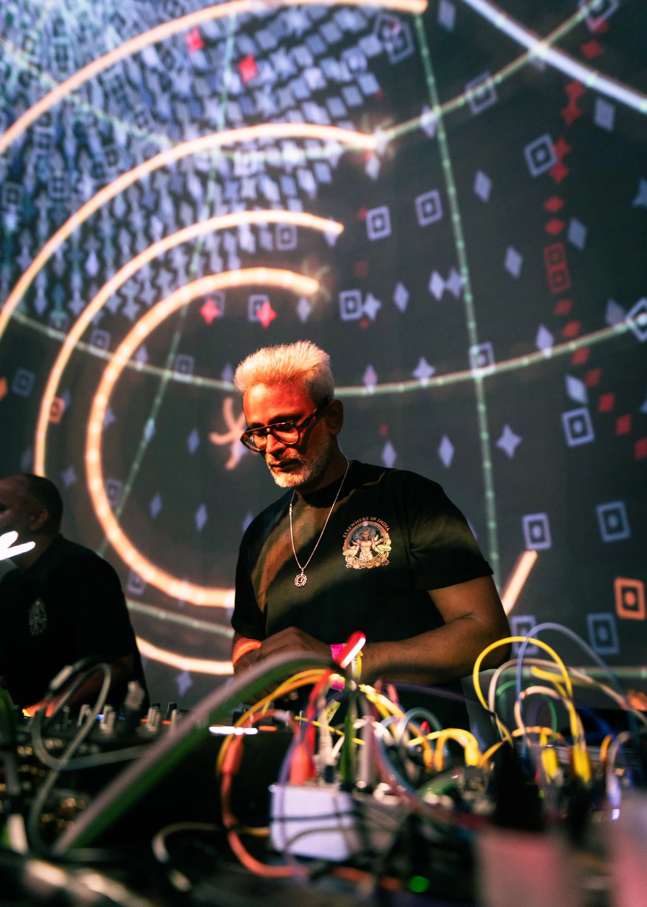 MUTEK27_20260829_ElsewhereinIndiaftMurthovic&Thiruda_Credit_NinaGibelinSouchon_04919.jpg