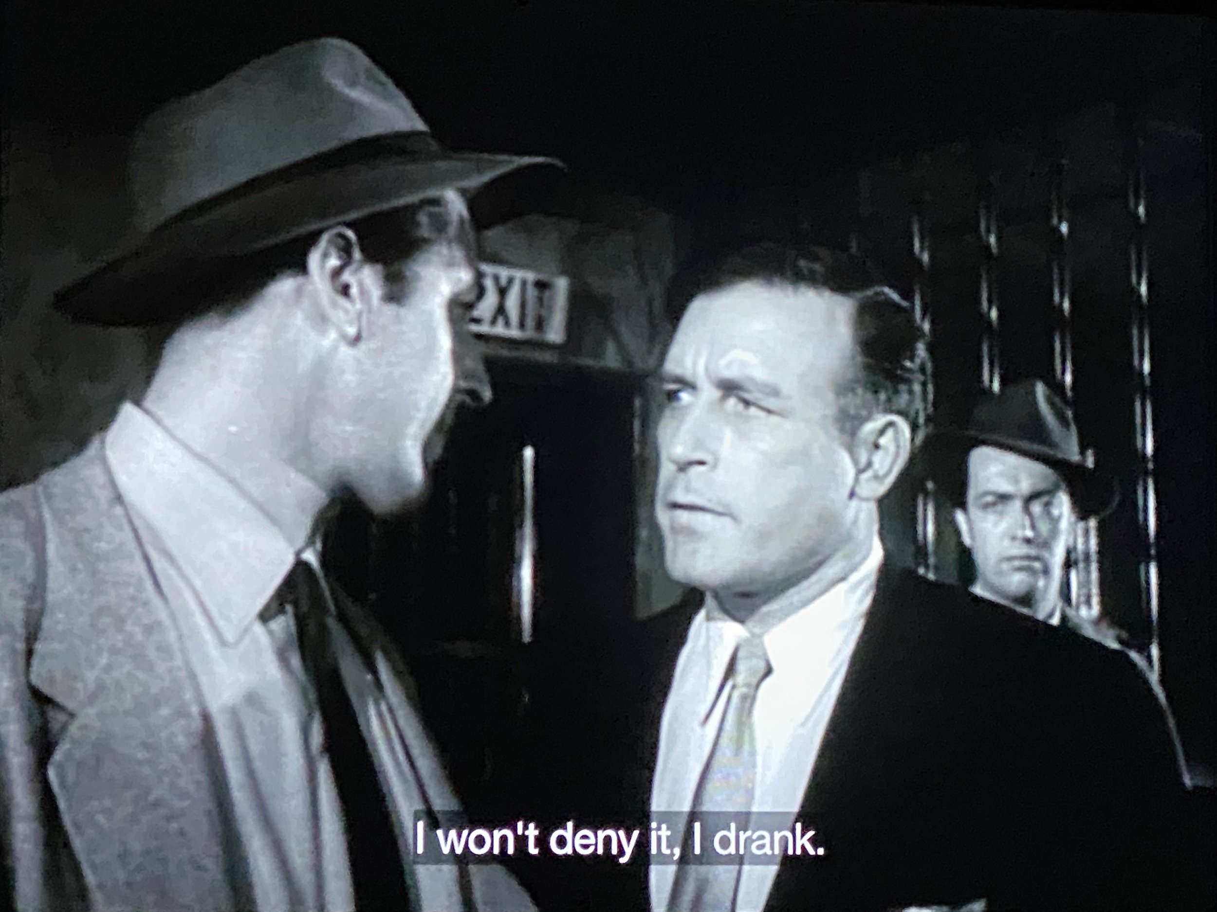 LAWRENCE TIERNEY FEMALE JUNGLE 2.jpeg