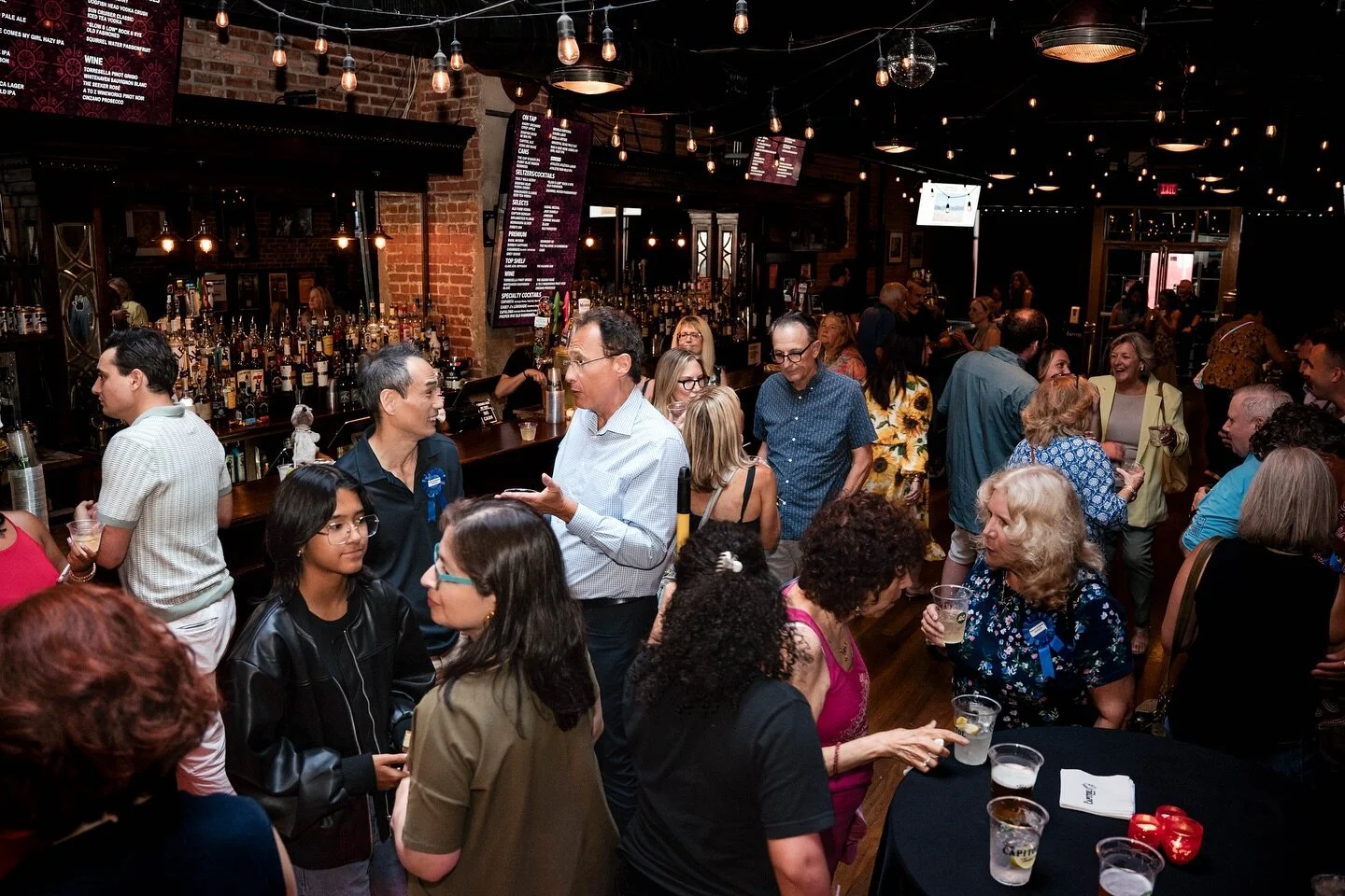 &ldquo;Happy Art for Westchester Parks&rdquo; Winners Reception photo dump &mdash; one week later! What a wonderful event with @marlabeth_designs at @garciasatthecap. Drop a comment if you see yourself 👇. ❤️ 🖼️ 
📷: @jgvisualsllc 
.
.
.
#happyart #