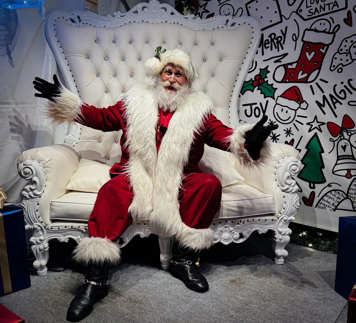 Who&rsquo;s been to @westchesterswinterwonderland? Best. Santa. Ever.  Drop us a line below.