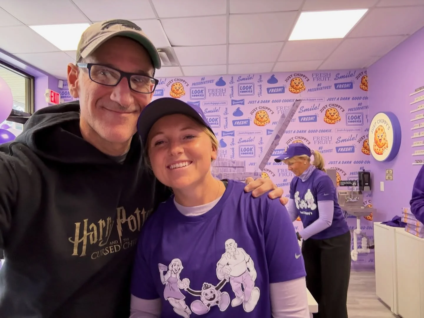 Congratulations to #NovemberFest vendor @just.chippys on the grand opening of their very first shop today. The store is fittingly located blocks away from Kensico Dam. Give these tasty, delicious cookies a try. 😋 🍪 
.
.
.
#cookies #northwhiteplains