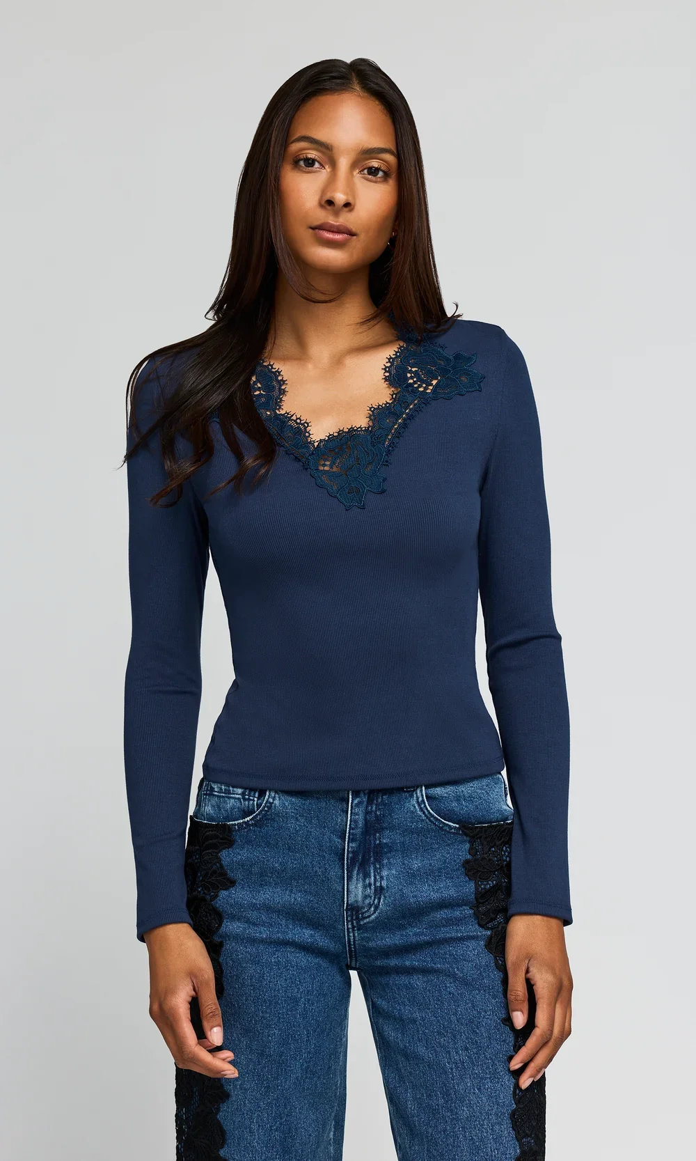F26_LadyLaceComboTop_Peacock1.webp