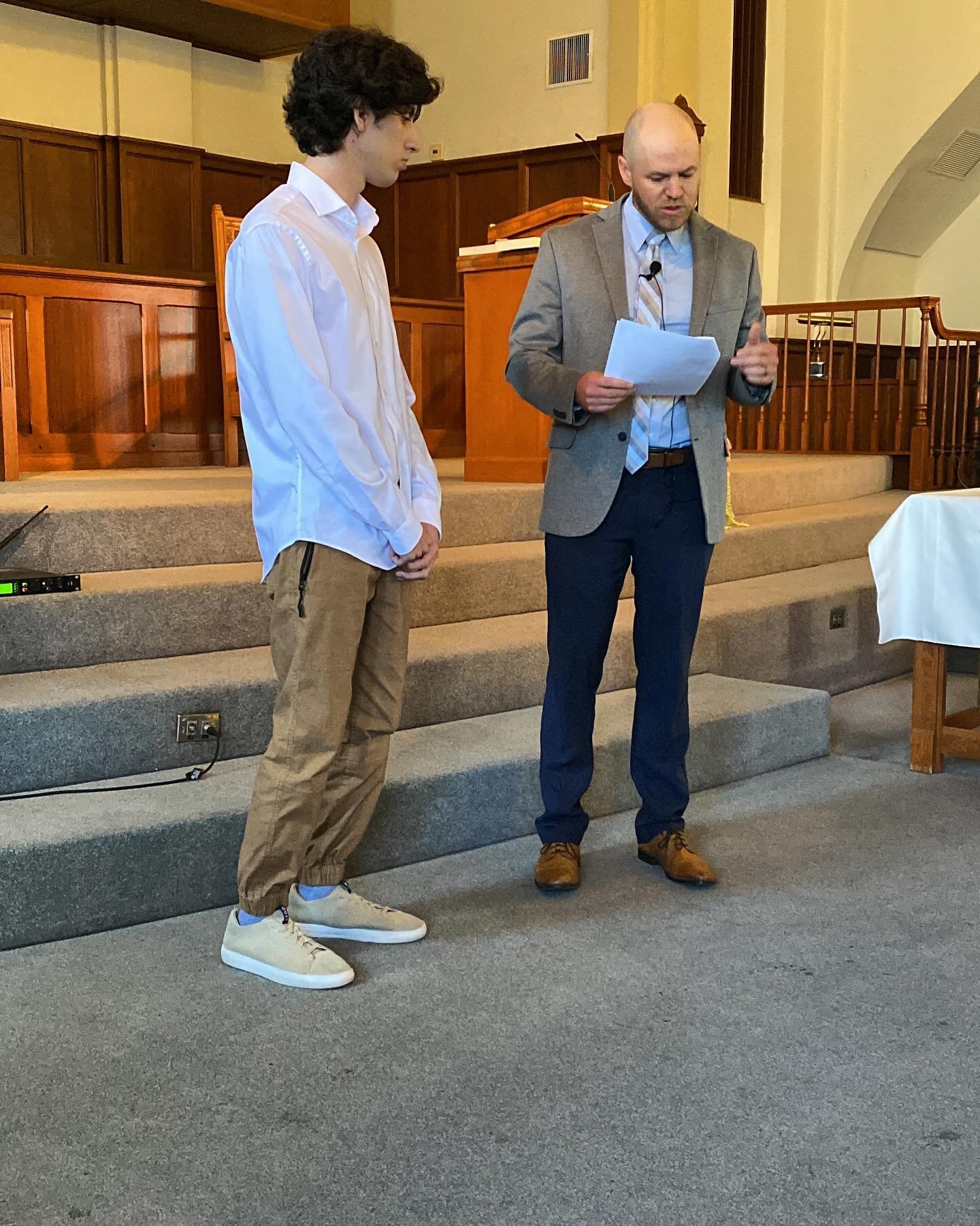 &iexcl;Bienvenido a nuestro hermano Marco Cruz a la familia de la fe!  It&rsquo;s always a great joy to see the profession of faith of our baptized sons and daughters, and we pray that the Lord continues to work mightily in the heart of our beloved b
