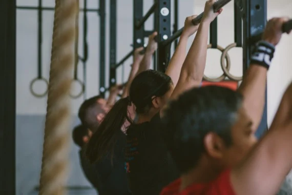 Lisbeth Darsh: 10 Things I Learned In My CrossFit Class