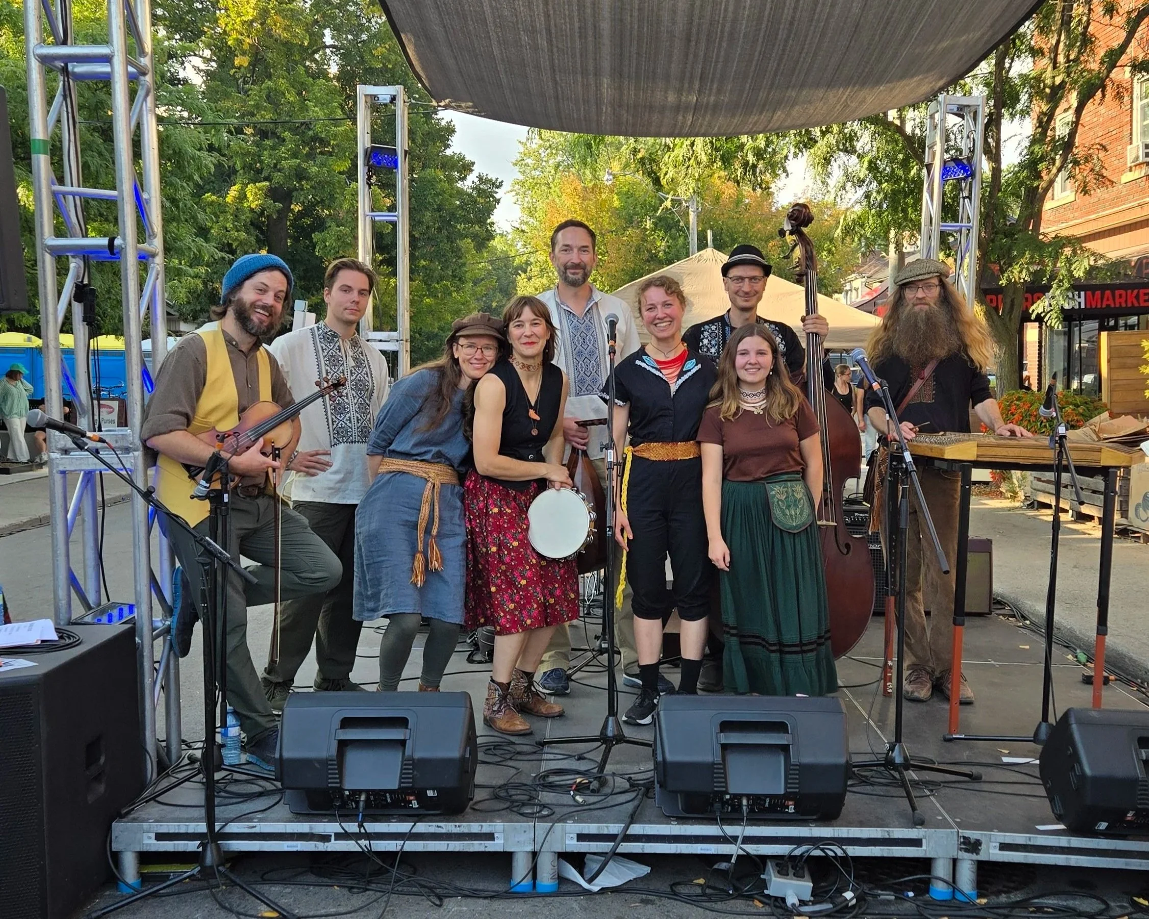 Live Ukrainian Folk Band - Kryva Kosa!