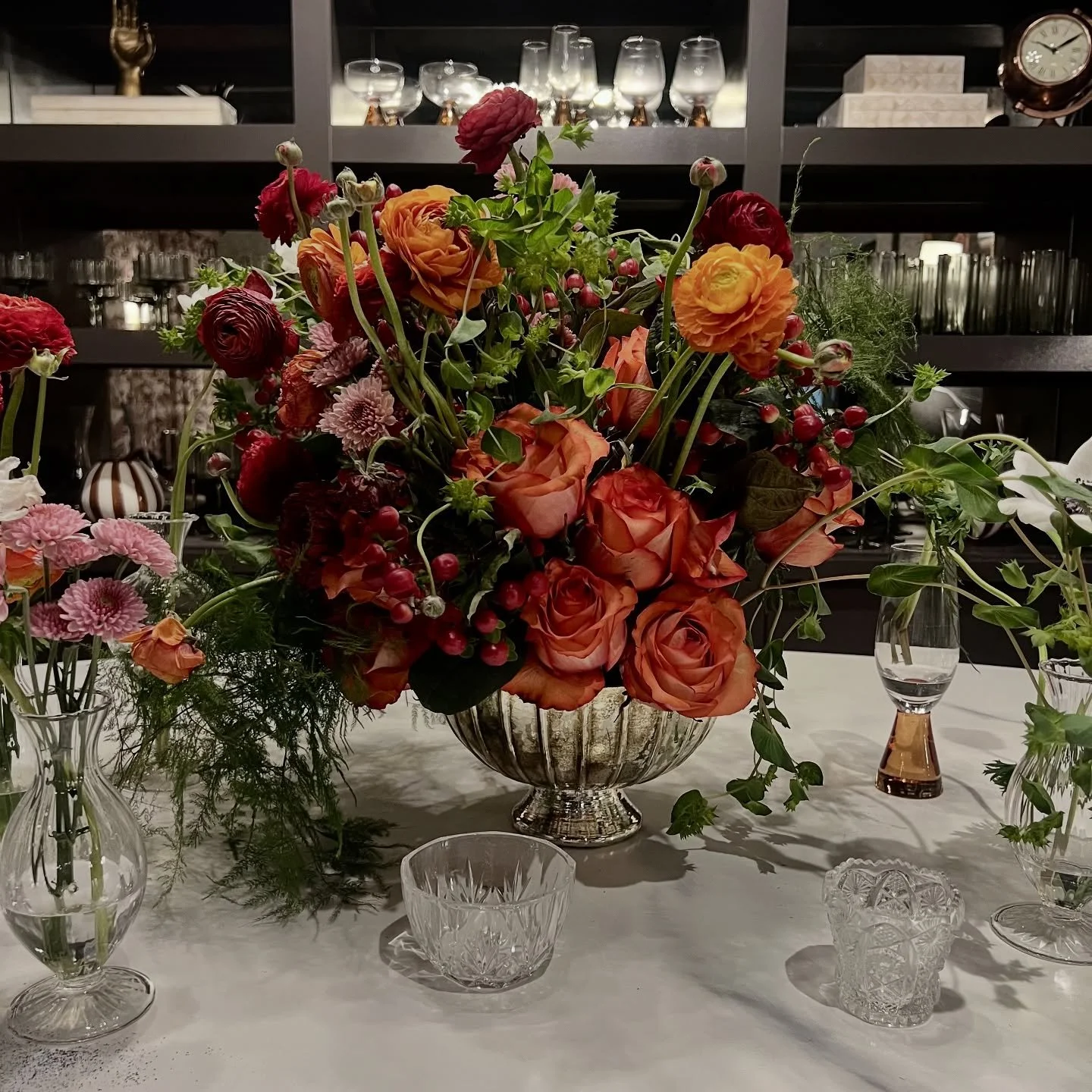 I had the pleasure of joining the talented @villeandrue team at @highpointmarket last week. If you aren&rsquo;t familiar, HPMT is a large scale semi-annual trade fair for residential furniture and interior design. It was a great learning experience f