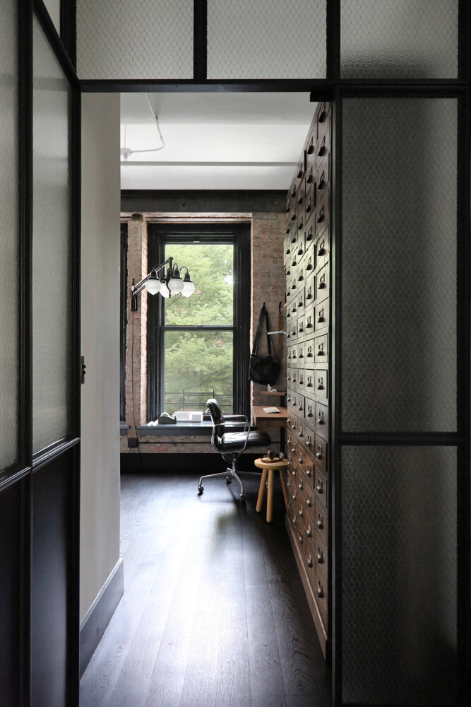 bedroom office 3.jpg