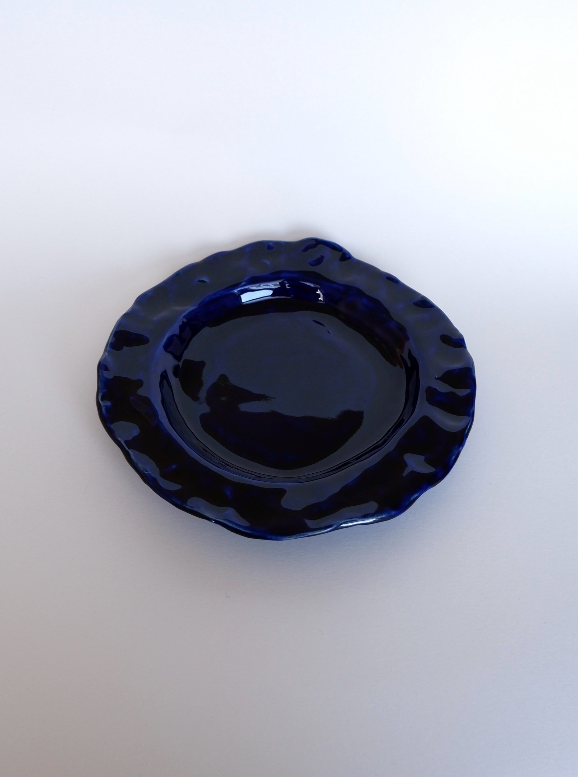 Plate in Sapphire