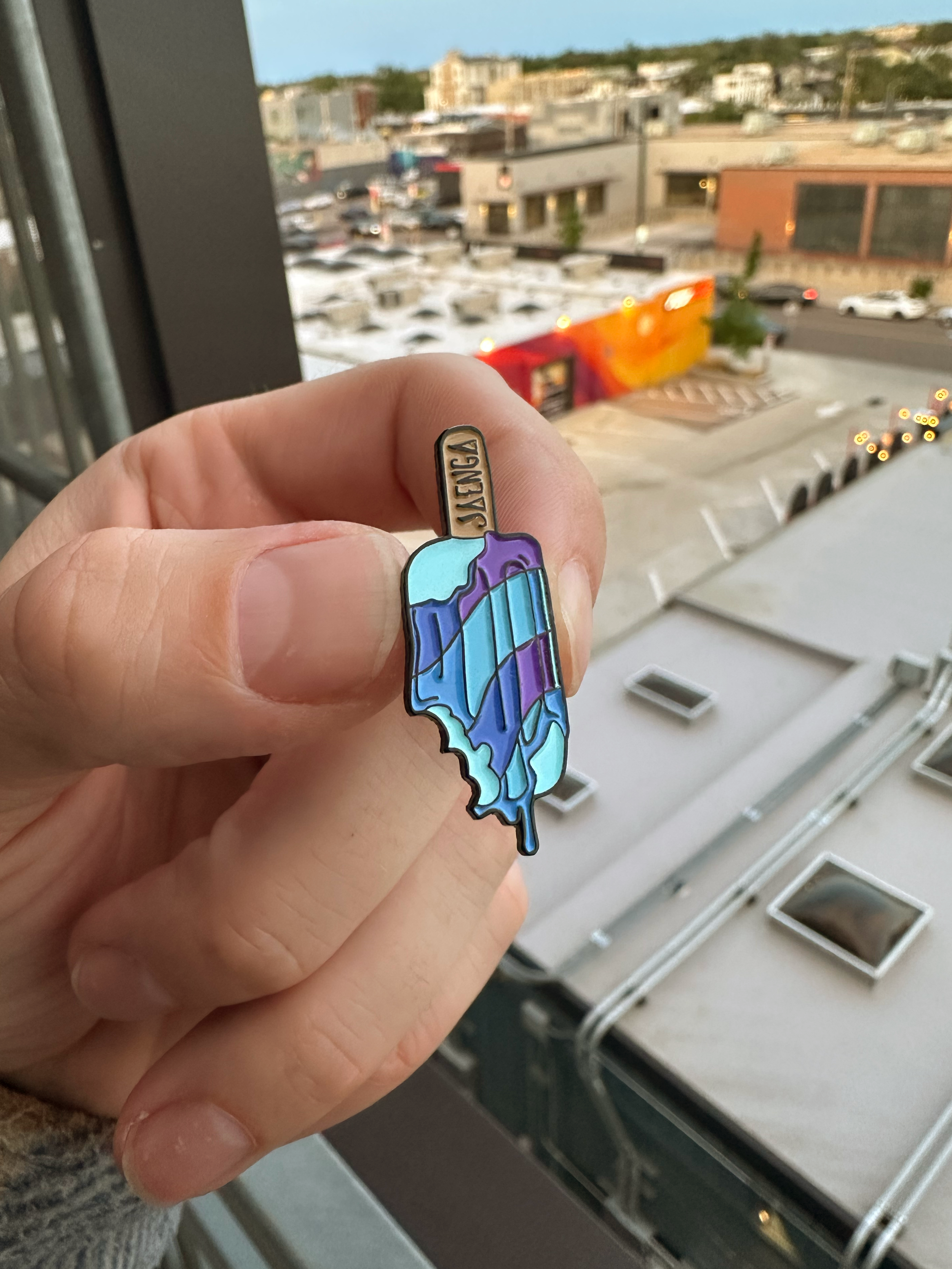 pin holding front.png