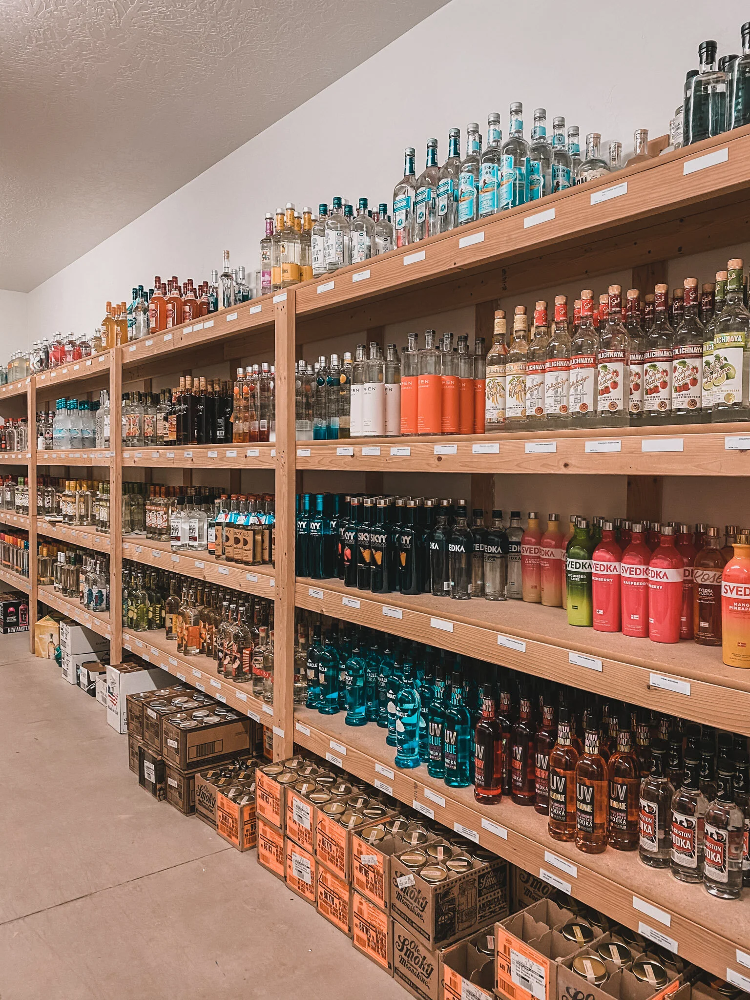 Discount-Liquor-vodka-stock.jpg