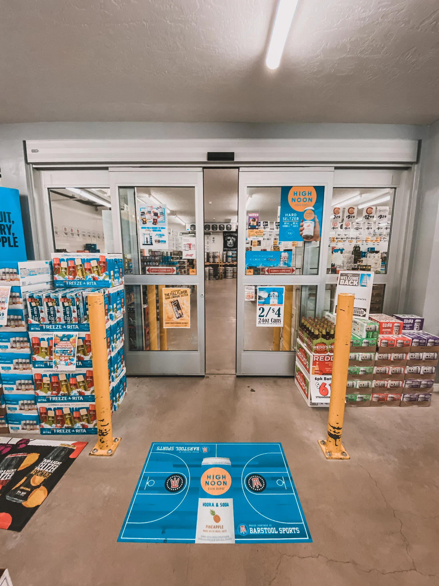 Discount-Liquor-walk-in-cooler.jpg
