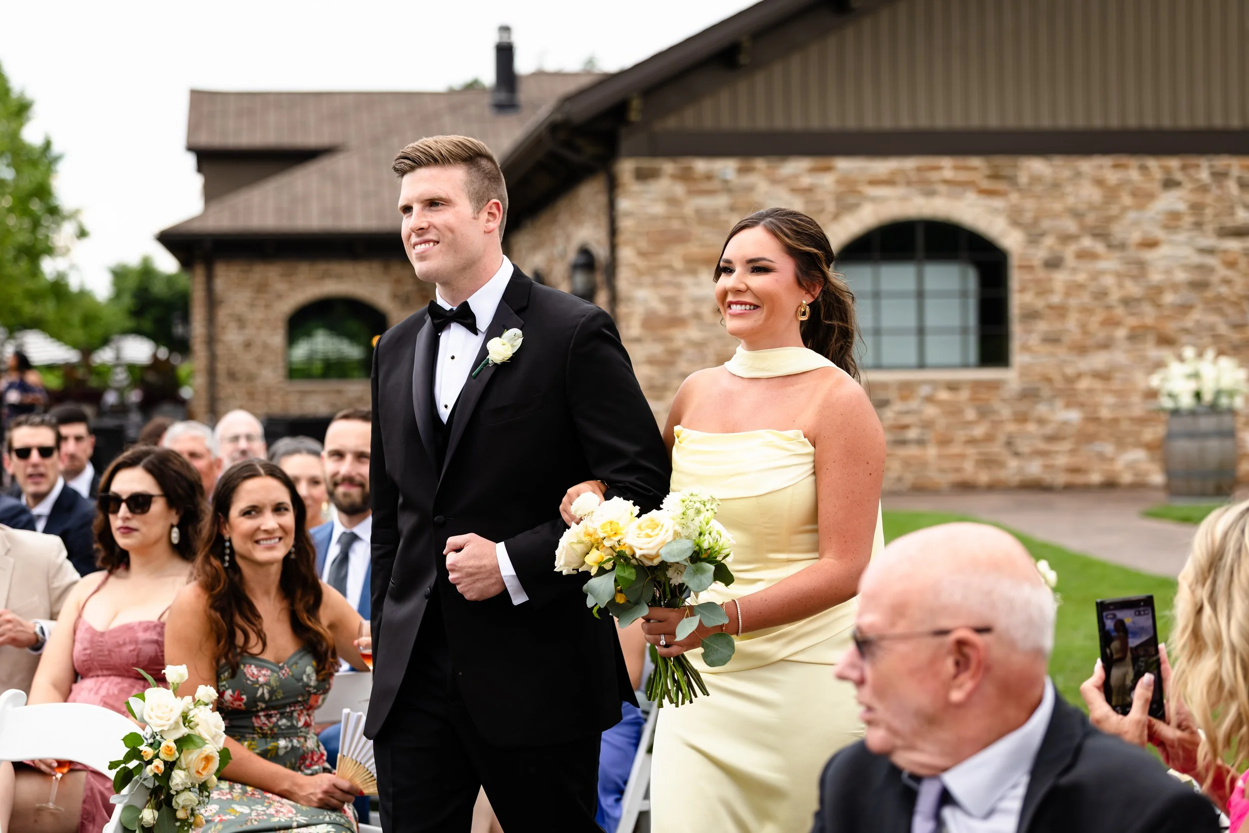 10 - Taylor & Robert Sneak peek.jpg