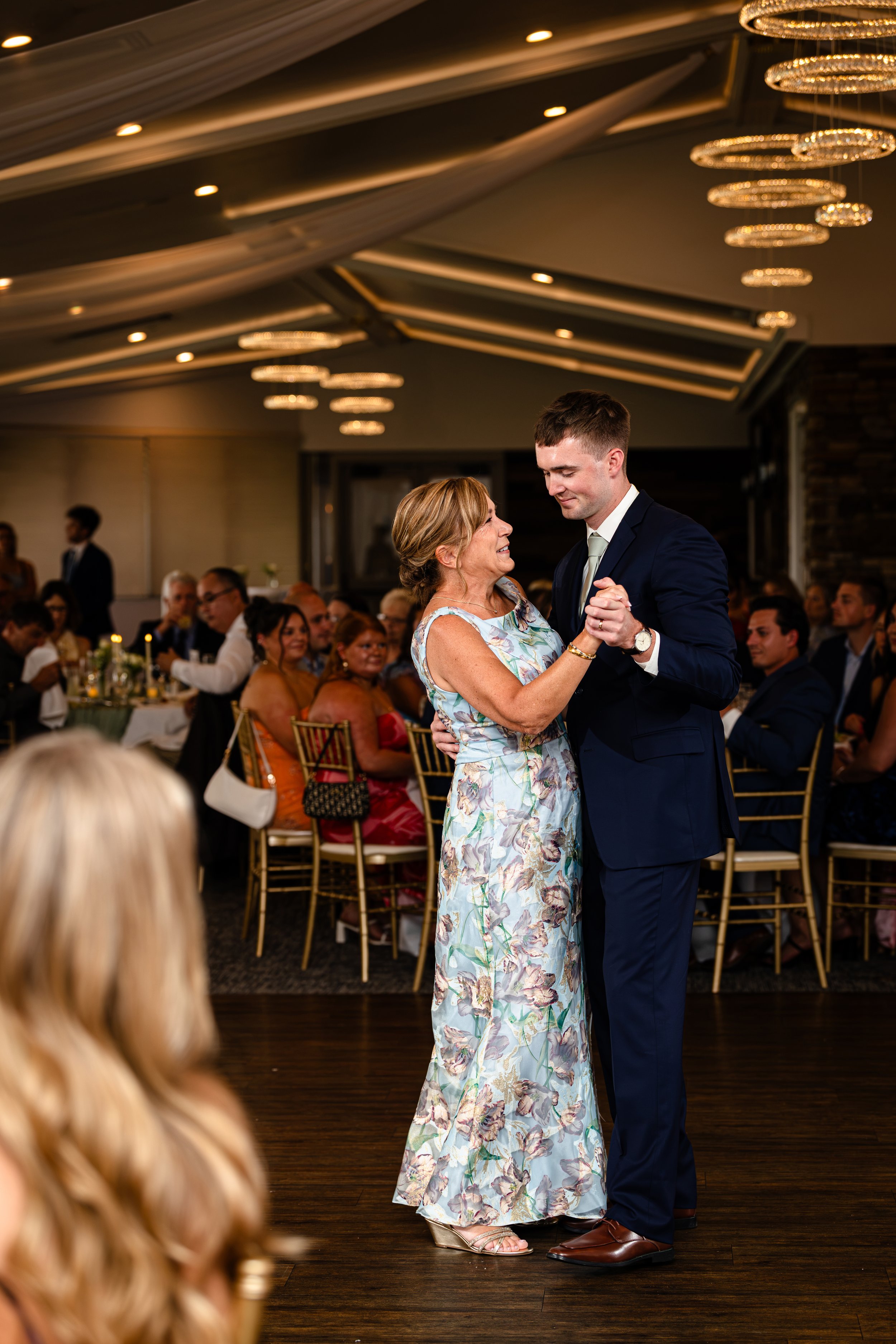 24 - Jillian & Dalton Sneak peek.jpg