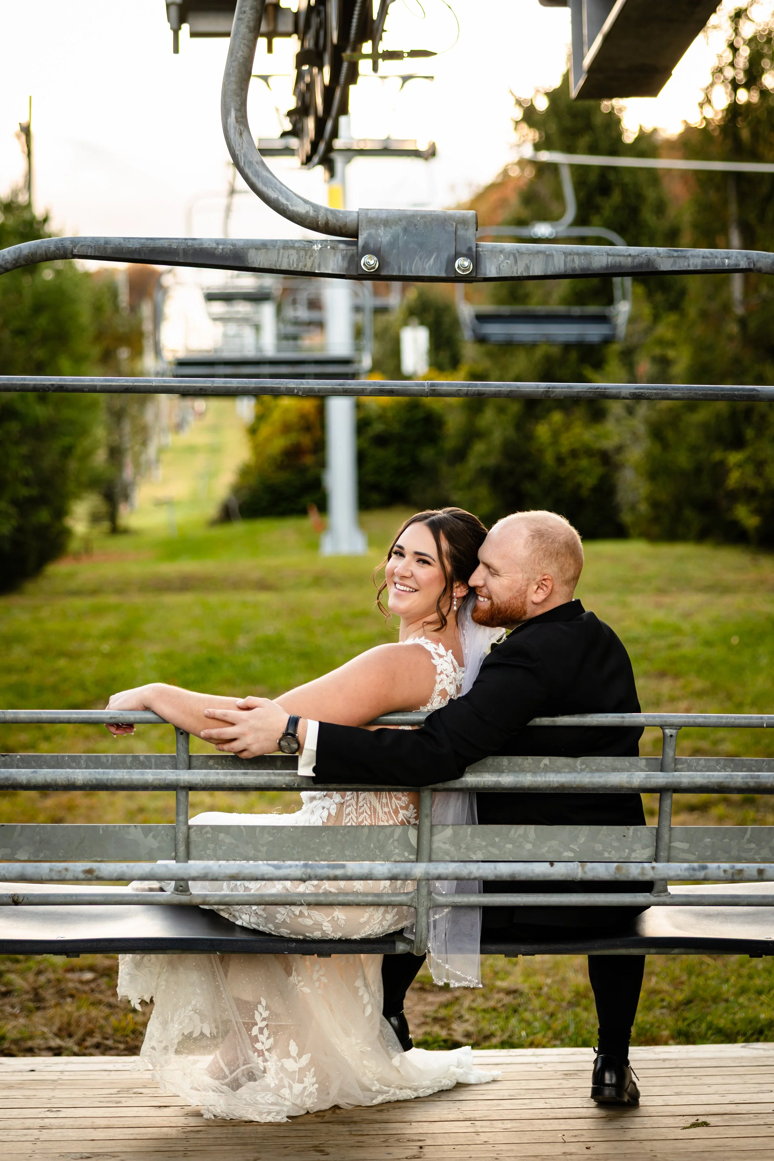 21-Lauren & Troy Sneak Peek.jpg