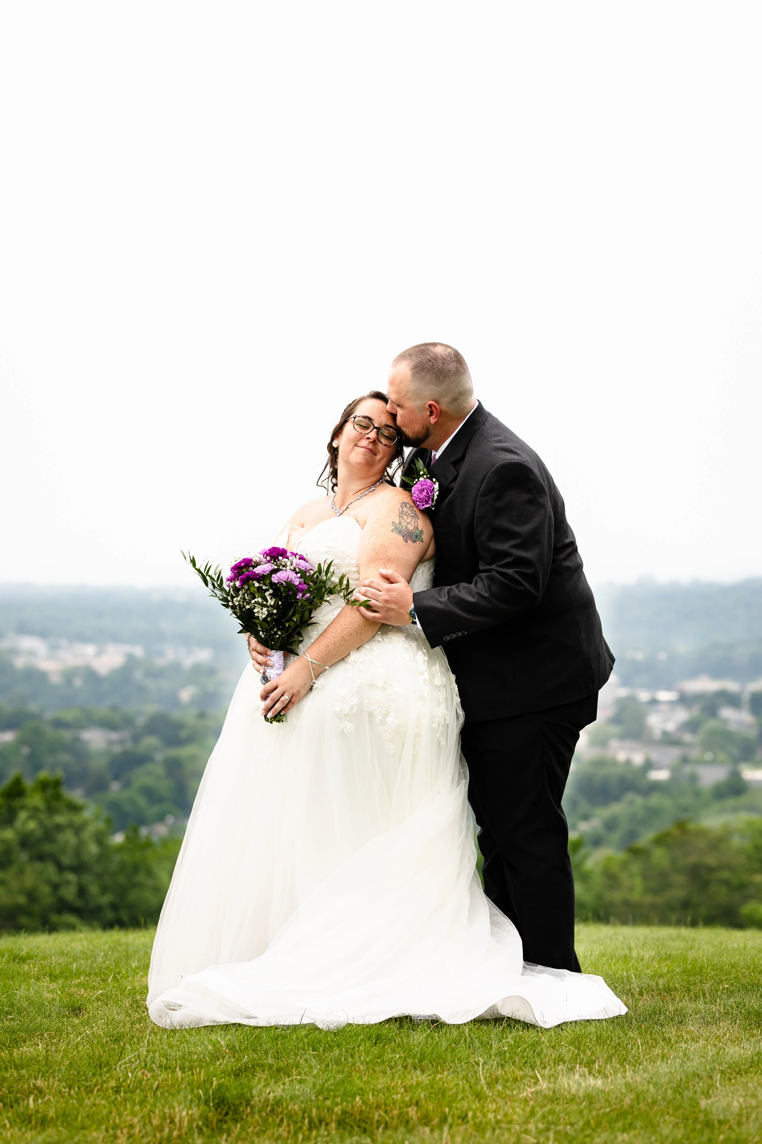 21-Susie & Tim Sneak Peek.jpg