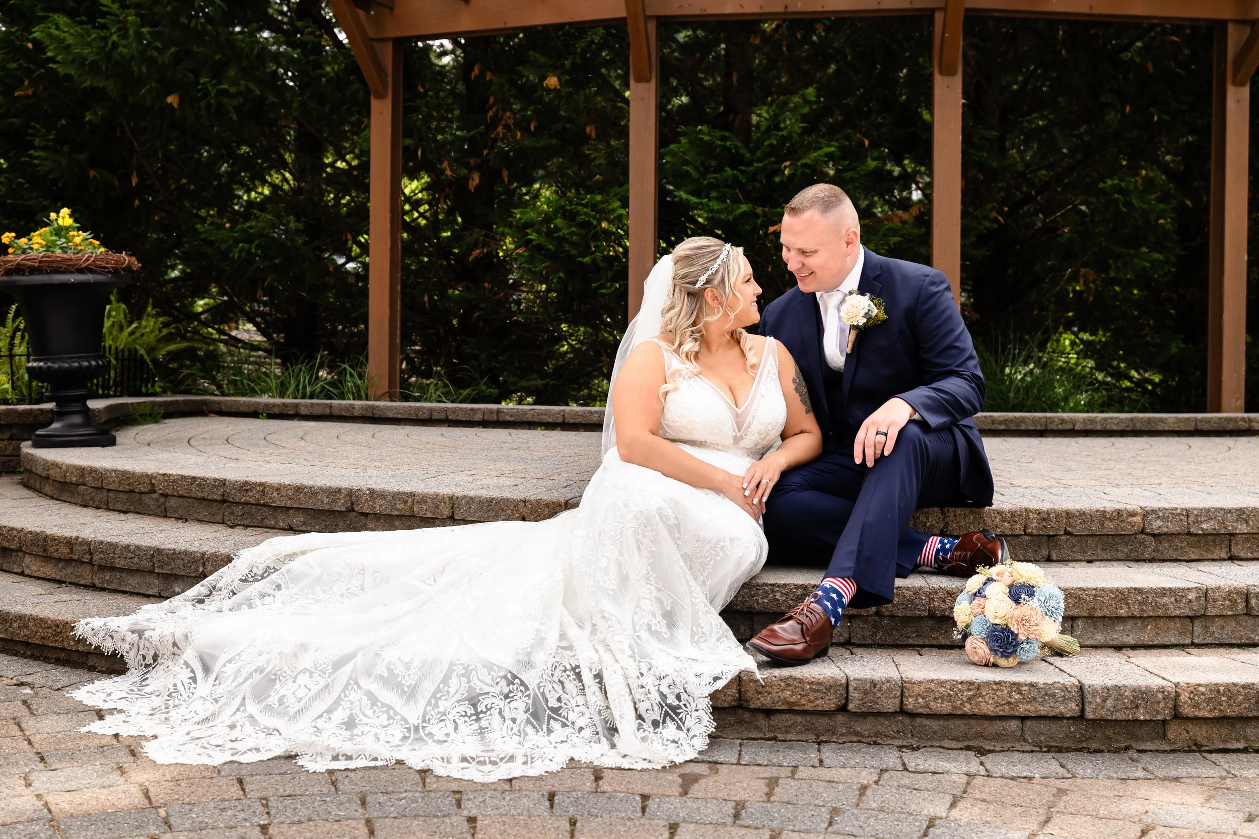 13 - Tori & Eric Wedding Sneak Peek.jpg