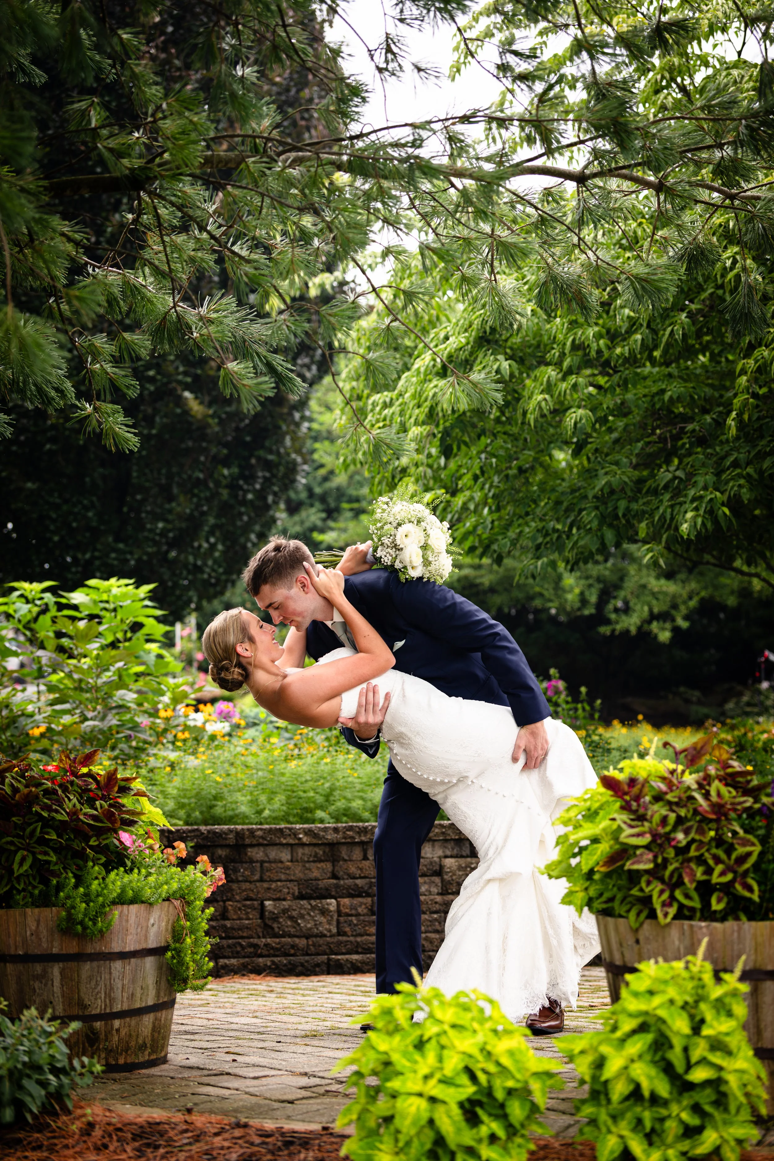 20 - Jillian & Dalton Sneak peek.jpg