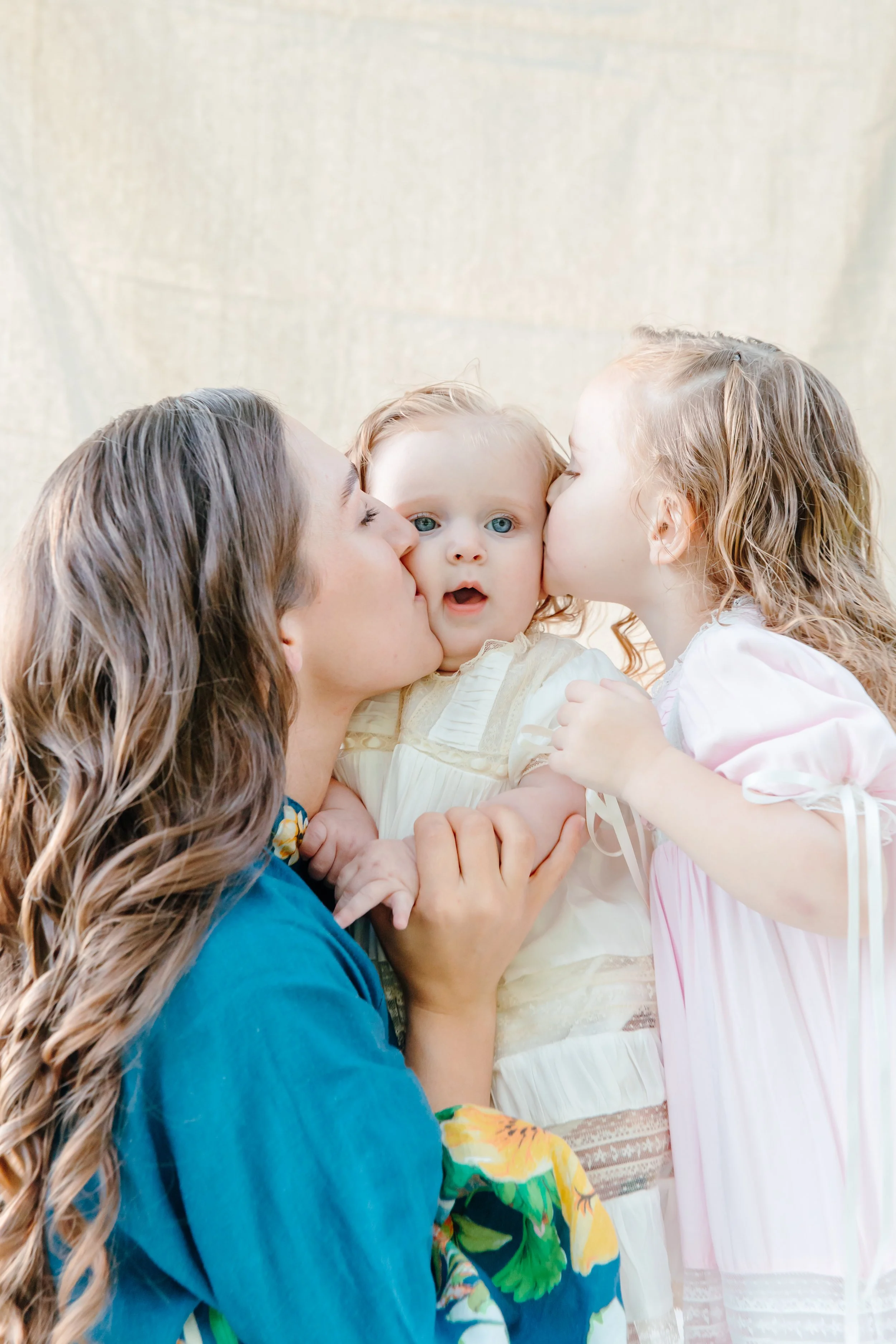 Shay + Amoura + Vivienna