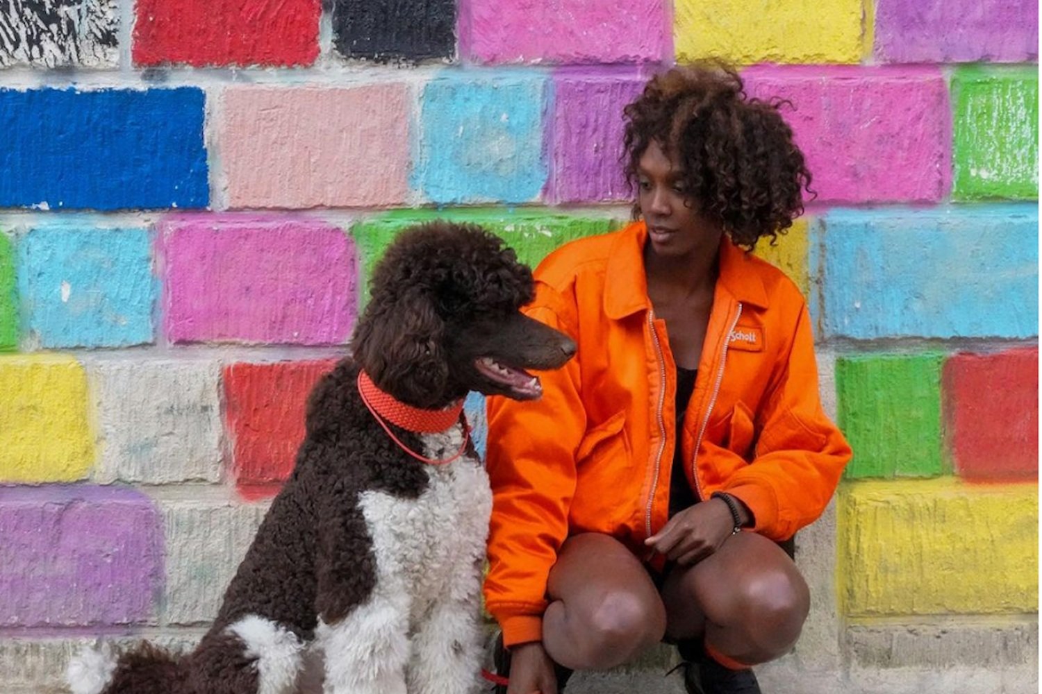 « Notre relation est fusionnelle » : entretien avec Lilou Niang, bénéficiaire d’un chien d’assistance en formation chez Cyno-Sens