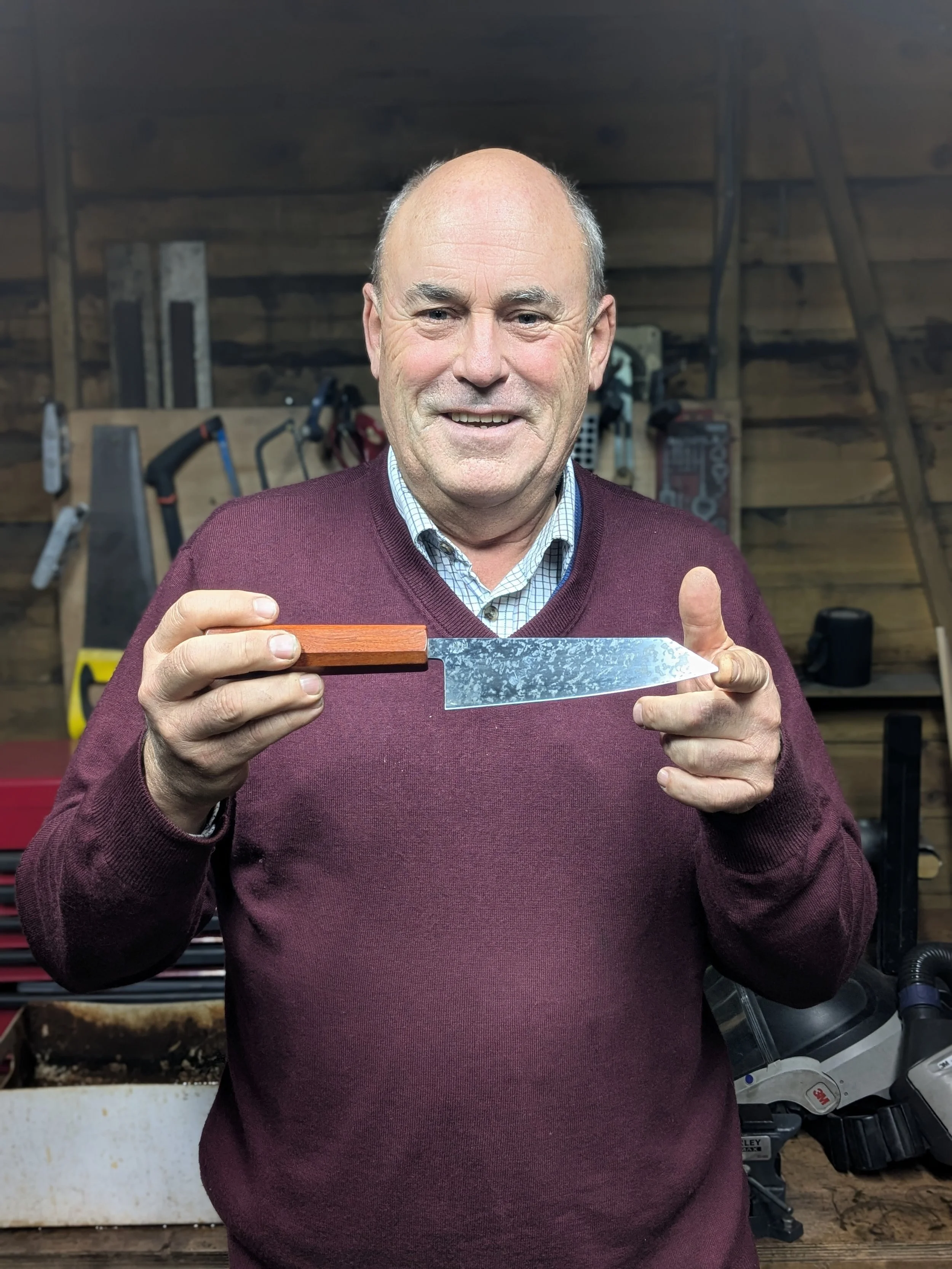 Experience Day | knife making | Surrey | gift | knife making course